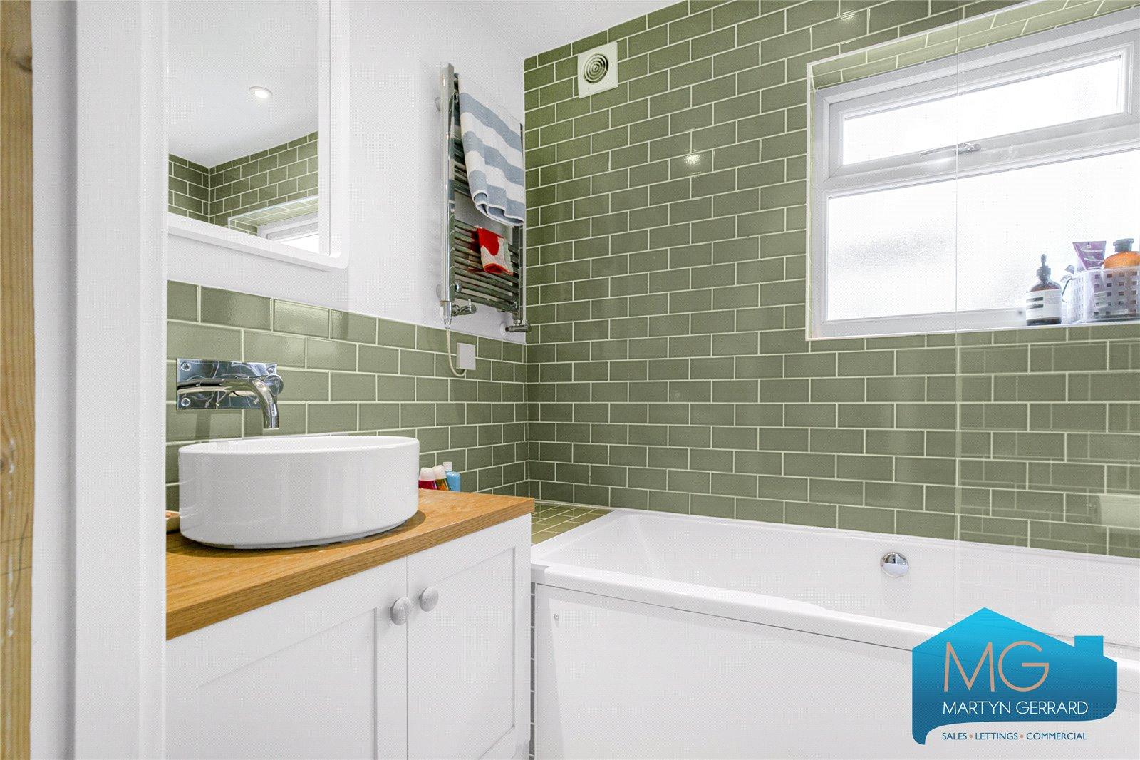 4 bedroom House for sale - Martyn Gerrard