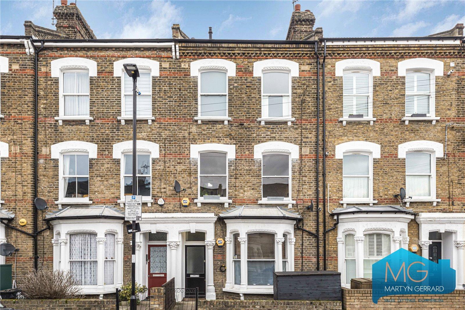 3 bedroom Apartment for sale - Martyn Gerrard