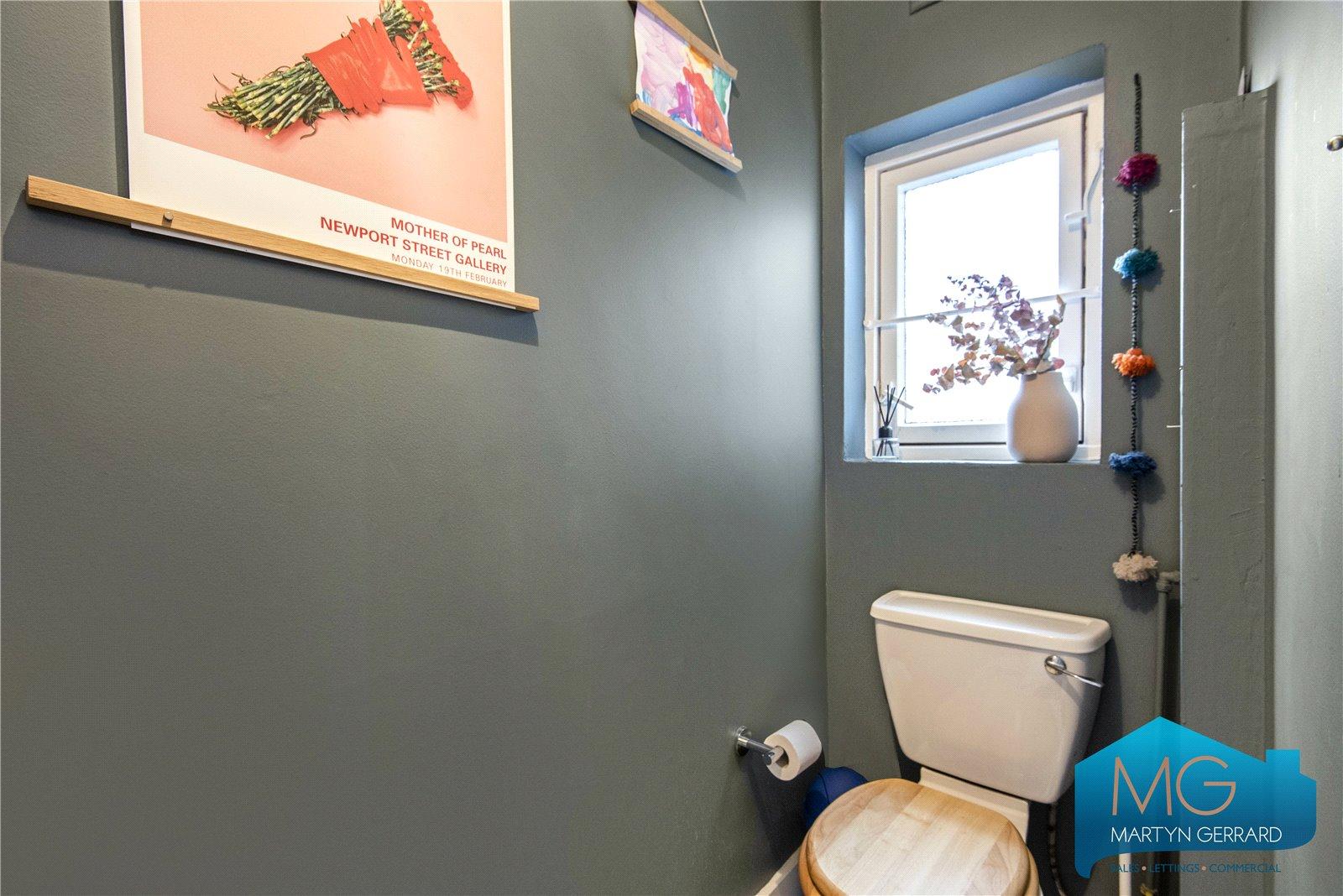 3 bedroom Apartment for sale - Martyn Gerrard