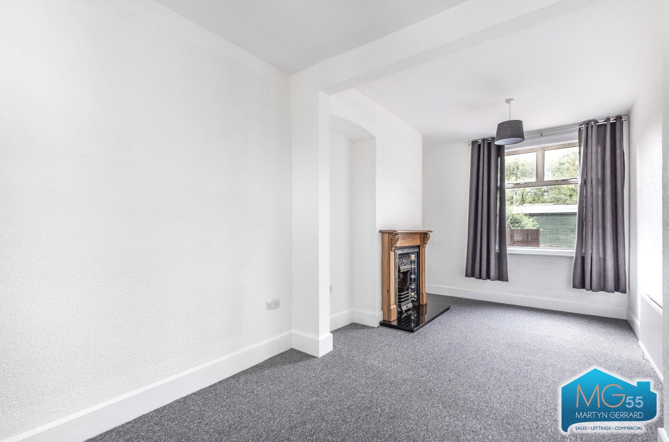 2 bedroom House for sale - Martyn Gerrard