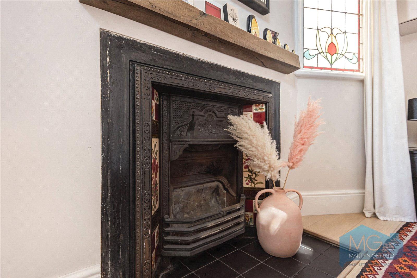 1 bedroom Ground Floor Flat for sale - Martyn Gerrard