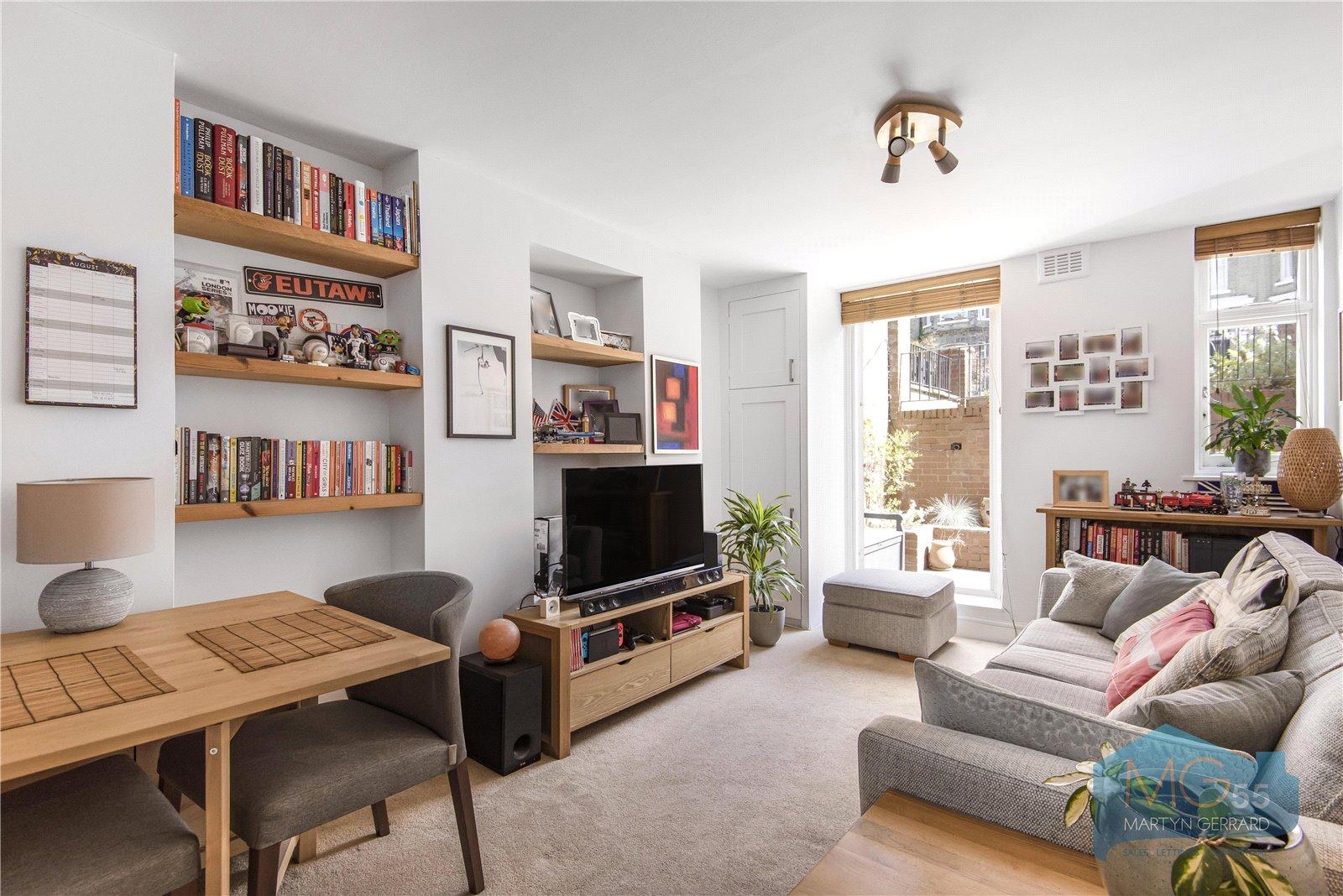 2 bedroom Apartment for sale - Martyn Gerrard