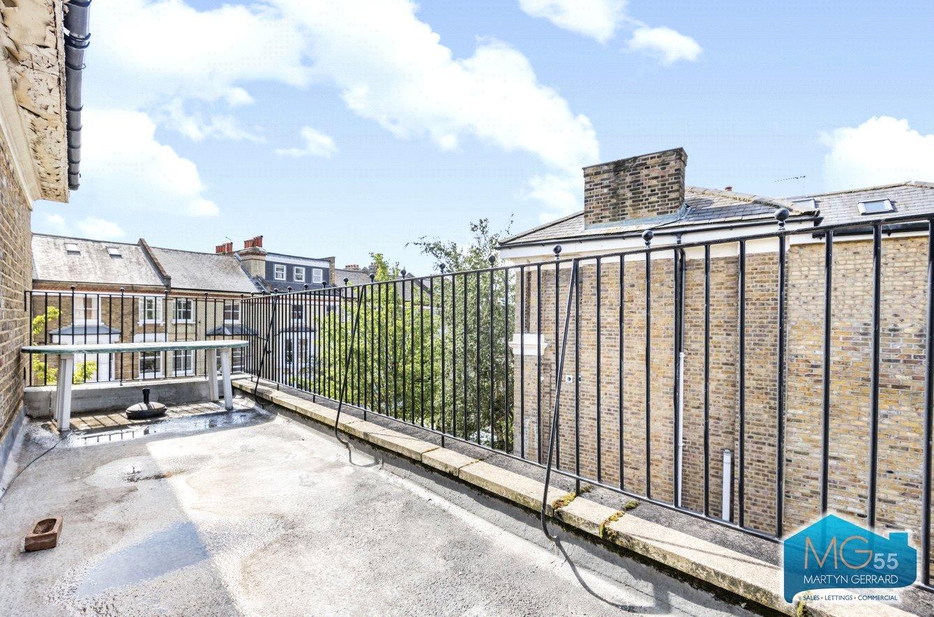 3 bedroom Maisonette for sale - Martyn Gerrard