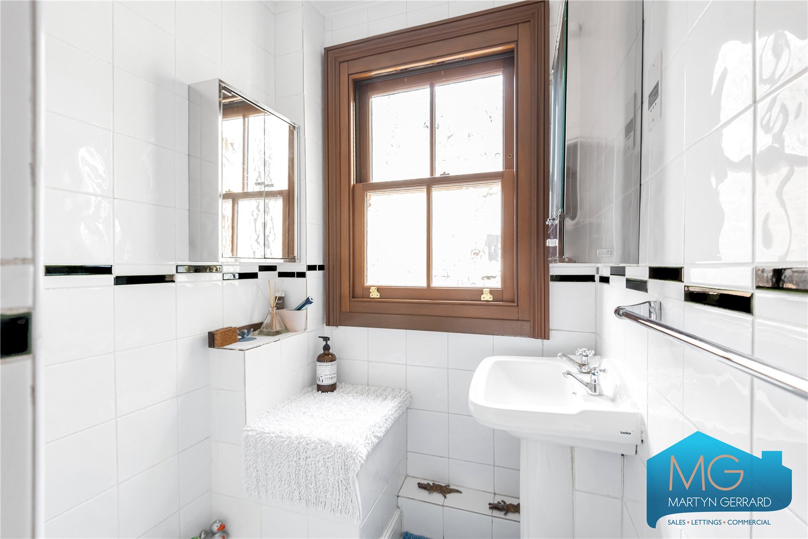 4 bedroom House for sale - Martyn Gerrard