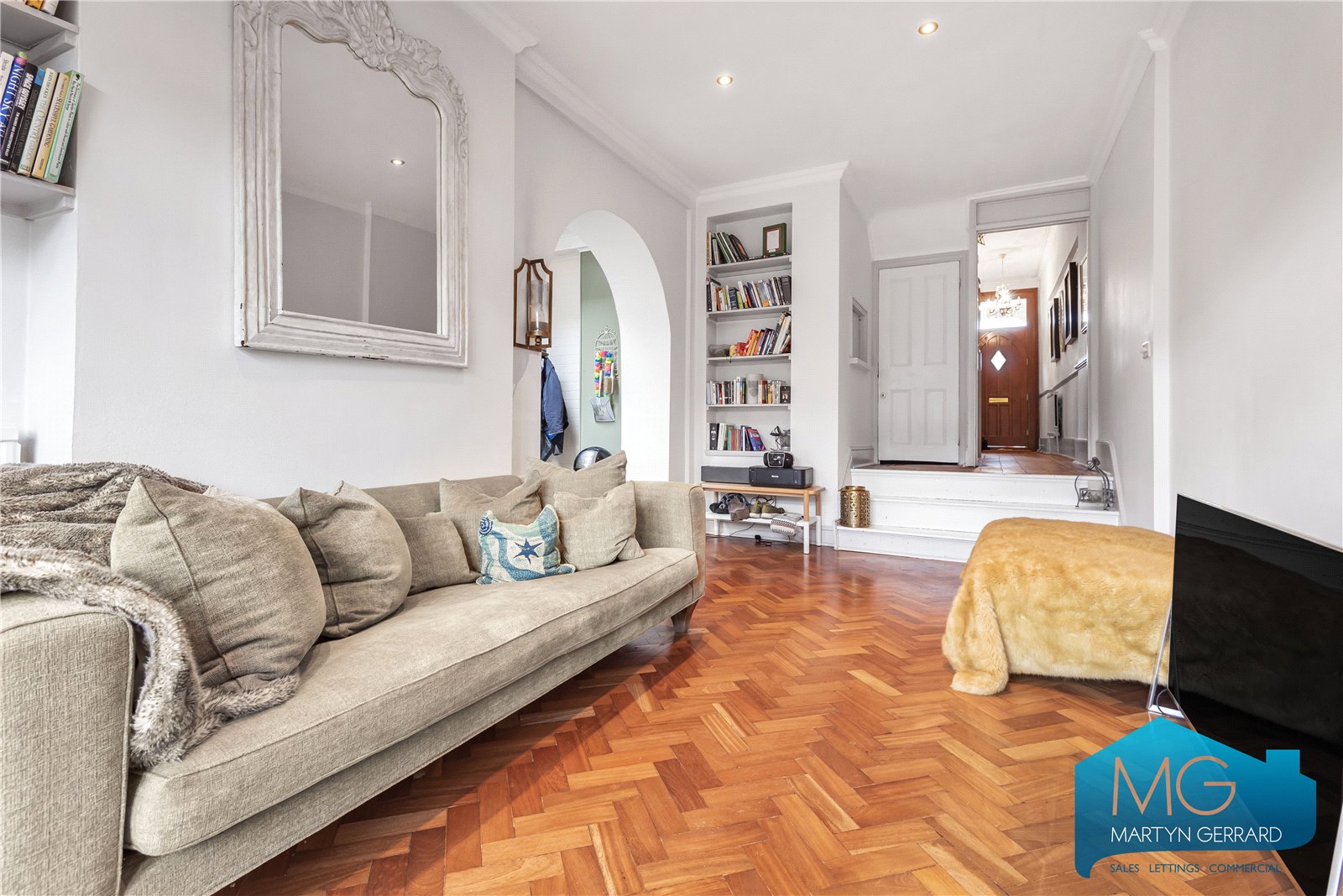 4 bedroom House for sale - Martyn Gerrard