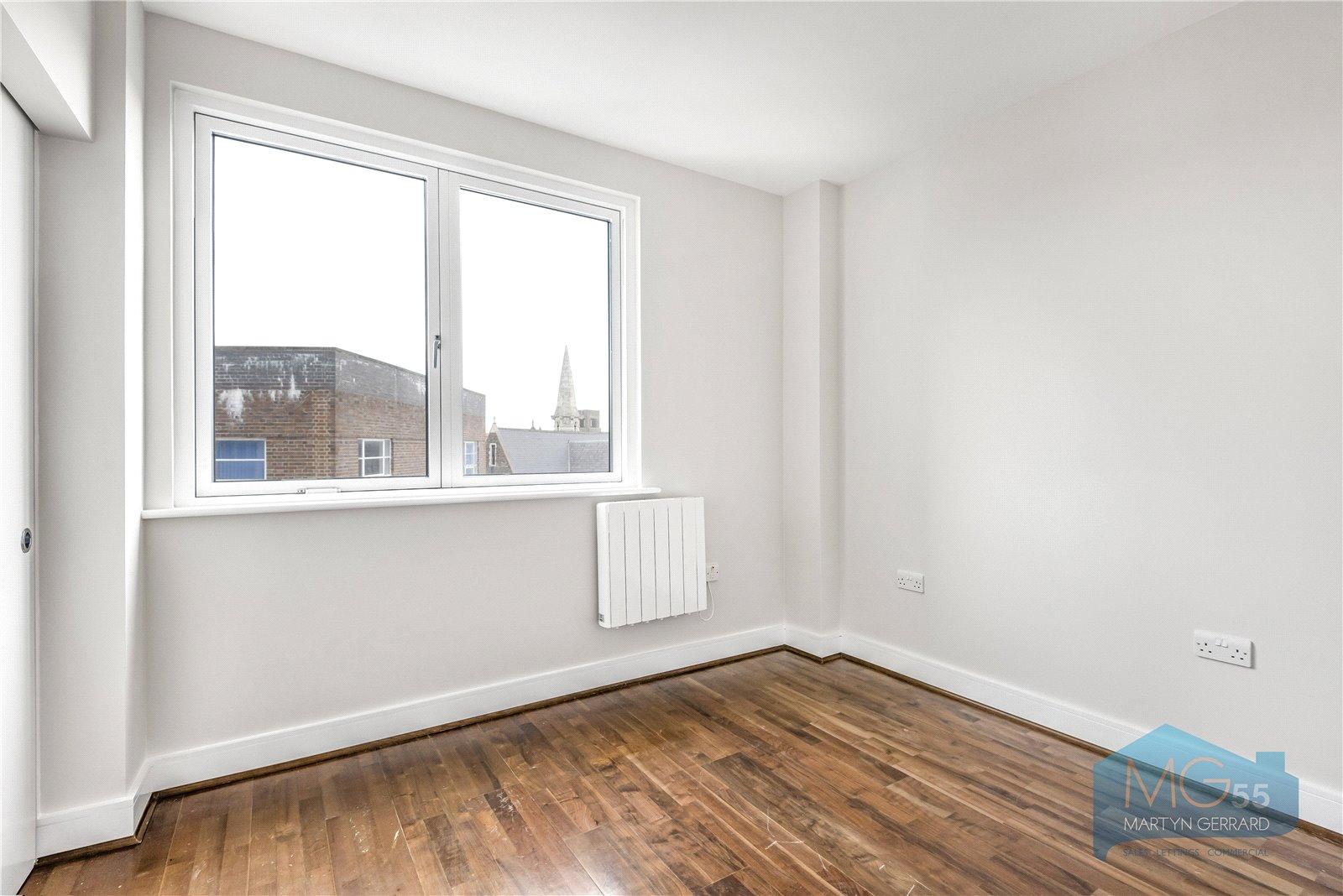 1 bedroom Apartment for sale - Martyn Gerrard