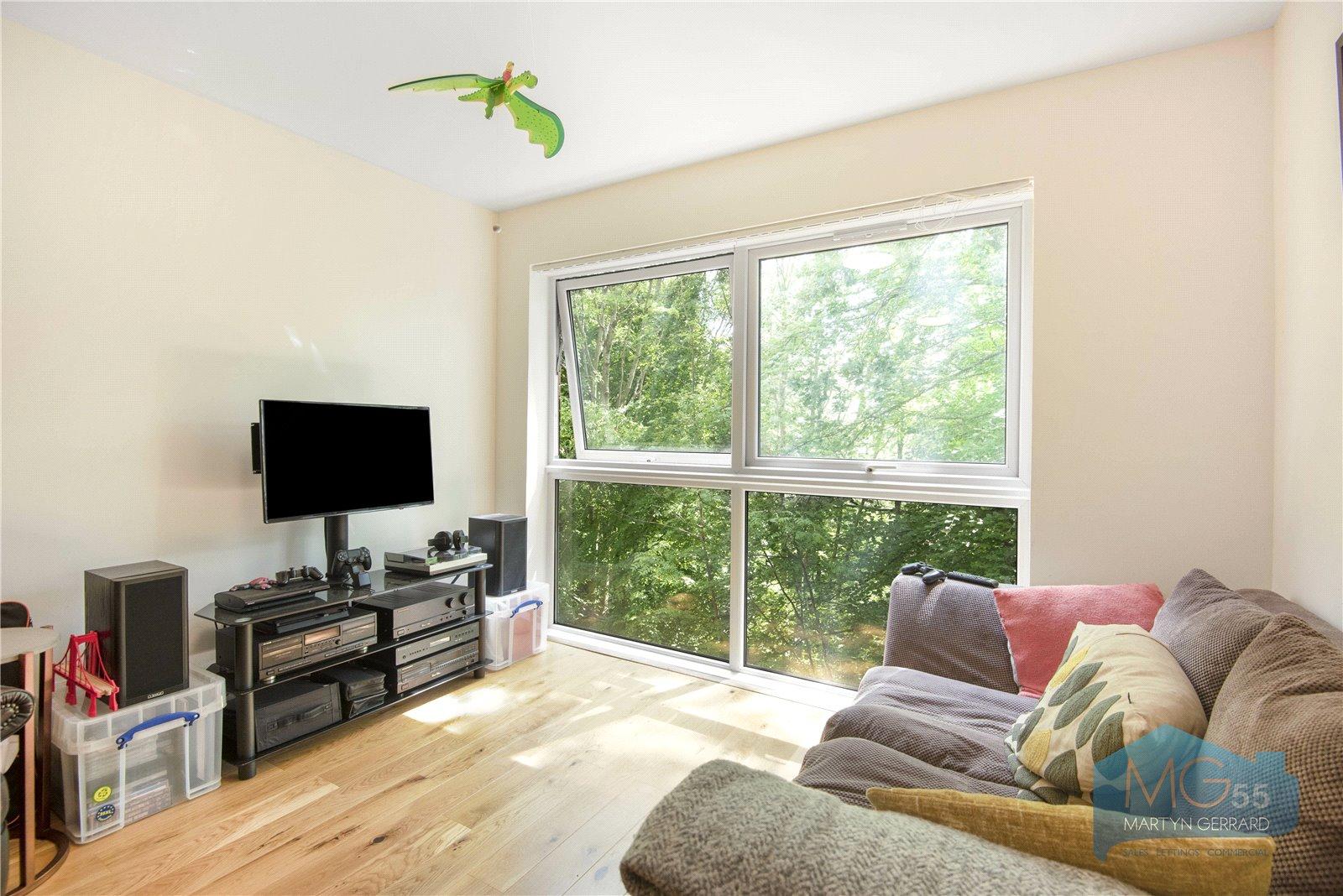 2 bedroom Apartment for sale - Martyn Gerrard