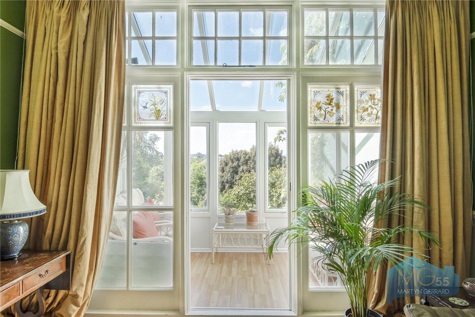 5 bedroom Terraced House for sale - Martyn Gerrard
