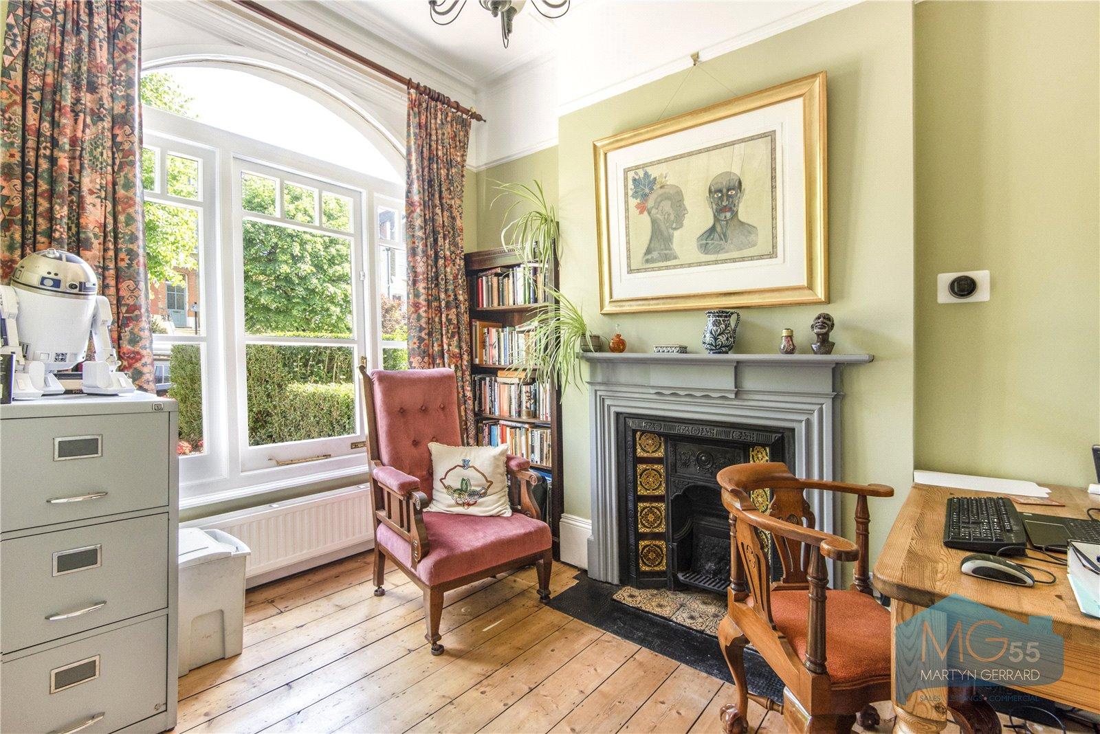 5 bedroom Terraced House for sale - Martyn Gerrard