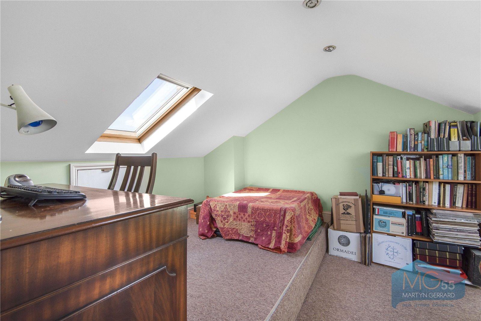 5 bedroom Terraced House for sale - Martyn Gerrard