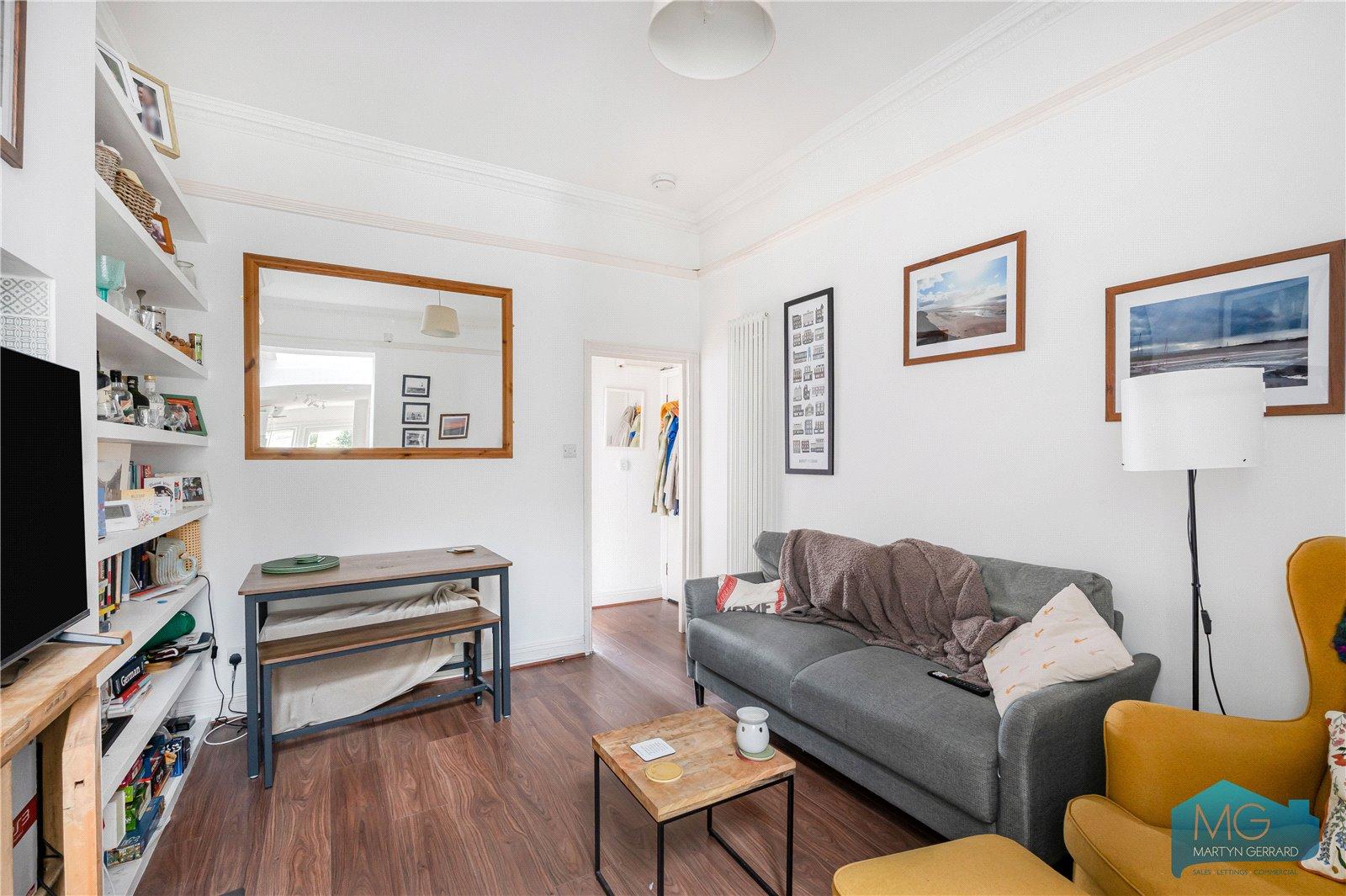 2 bedroom Ground Floor Flat for sale - Martyn Gerrard