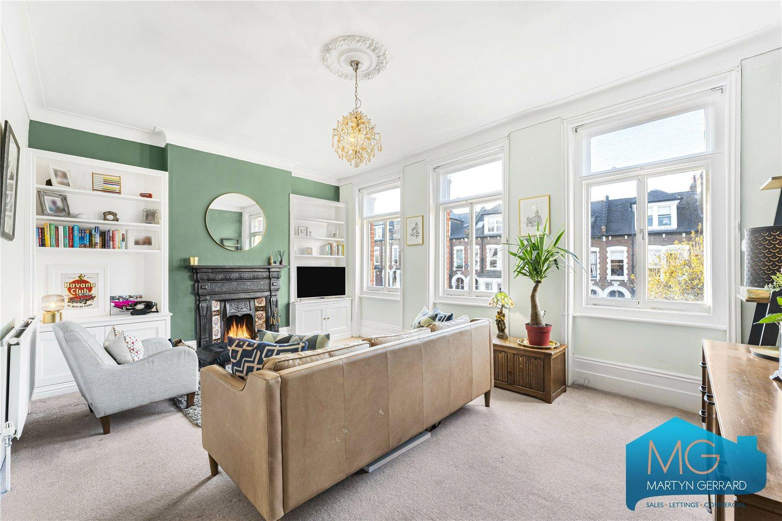 Hillfield Avenue, Crouch End, London, N8+ - Martyn Gerrard