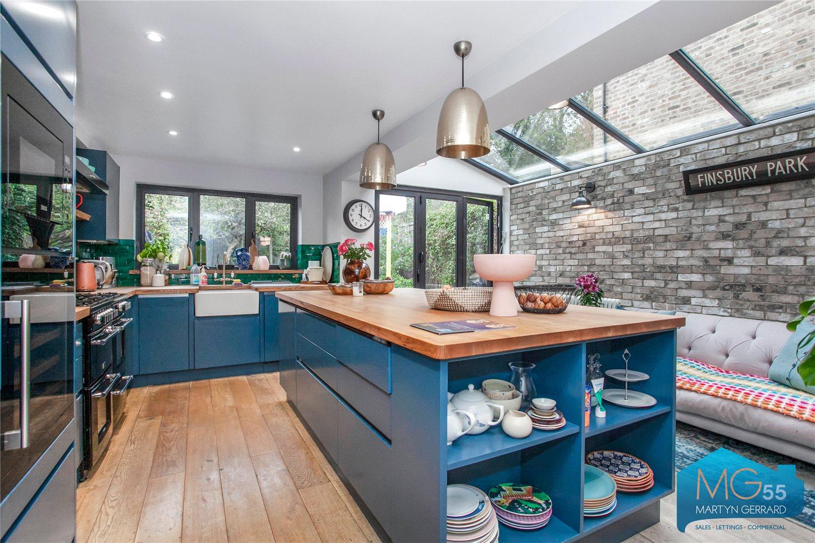 5 bedroom Semi-Detached House for sale - Martyn Gerrard