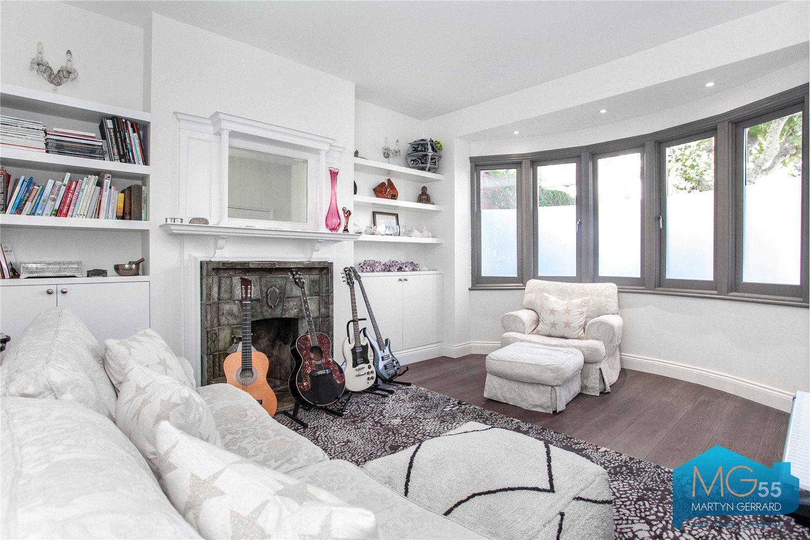 4 bedroom Semi-Detached House for sale - Martyn Gerrard