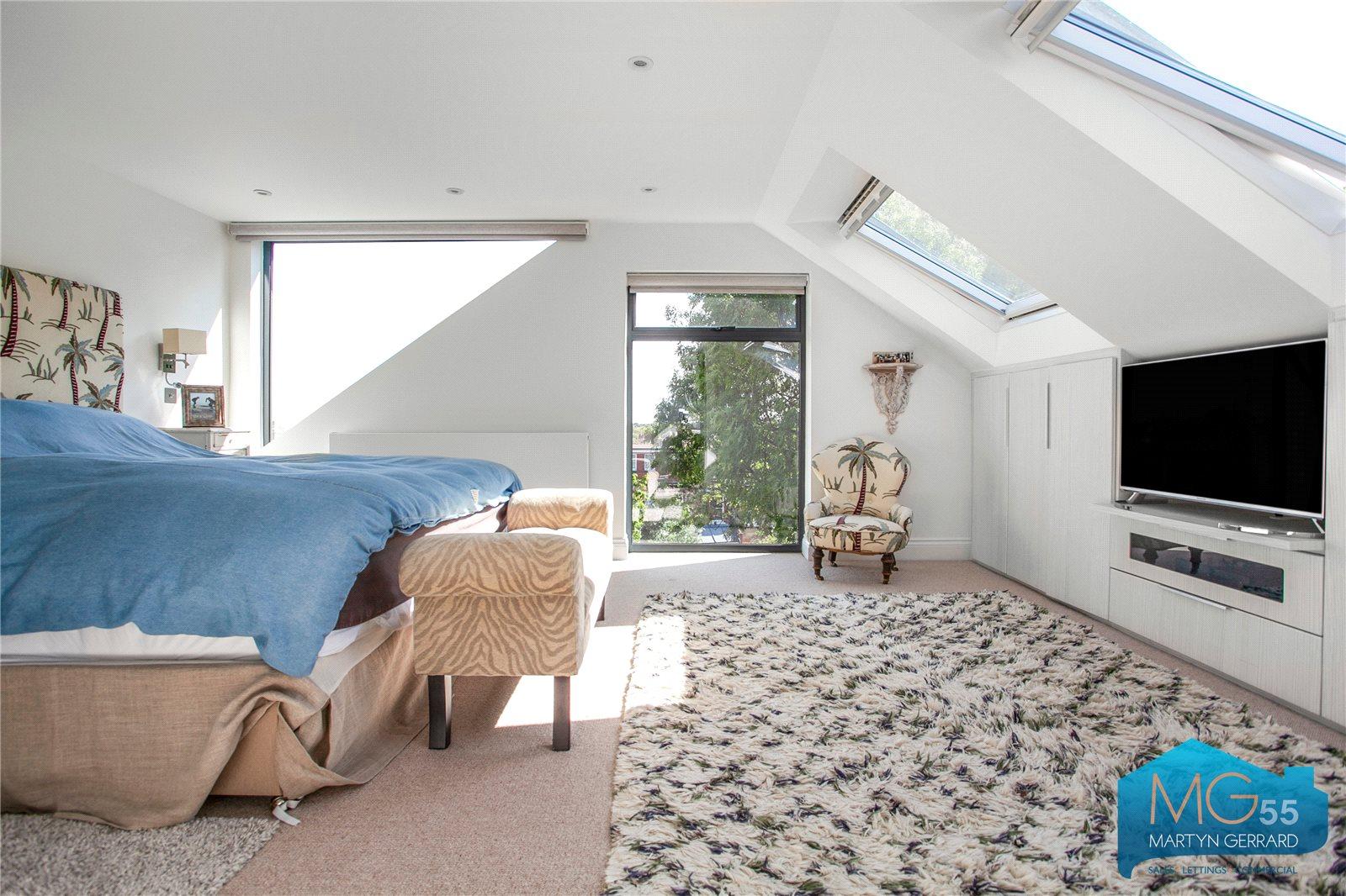 4 bedroom Semi-Detached House for sale - Martyn Gerrard