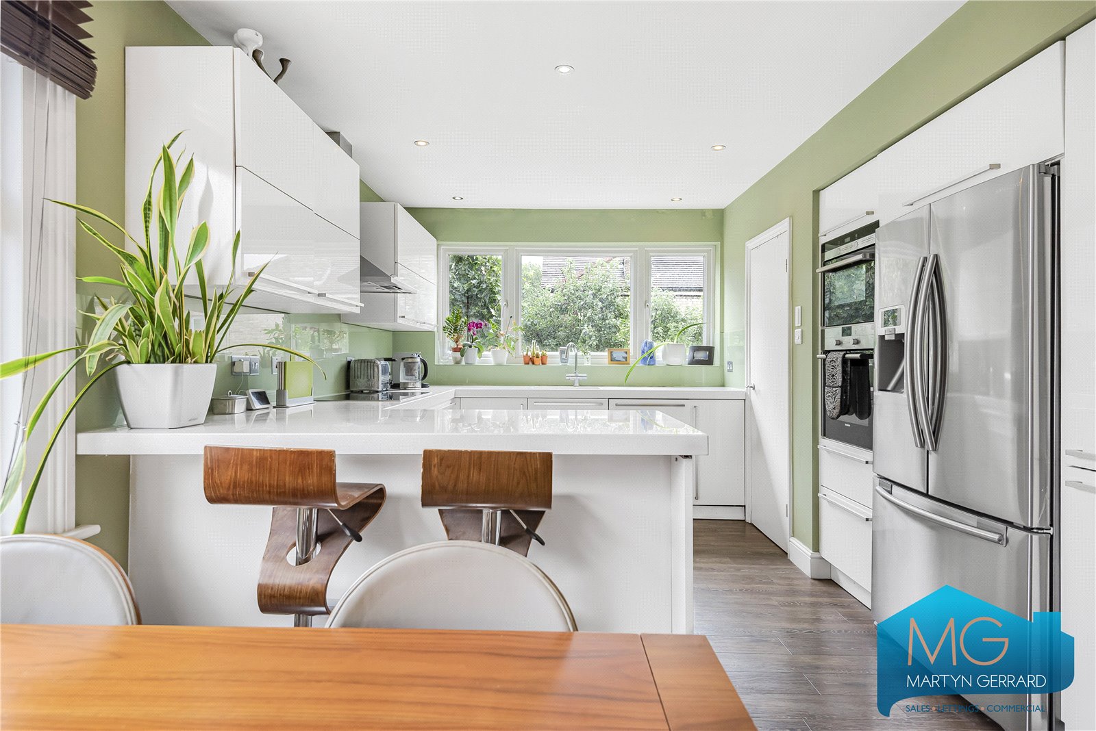4 bedroom Maisonette for sale - Martyn Gerrard