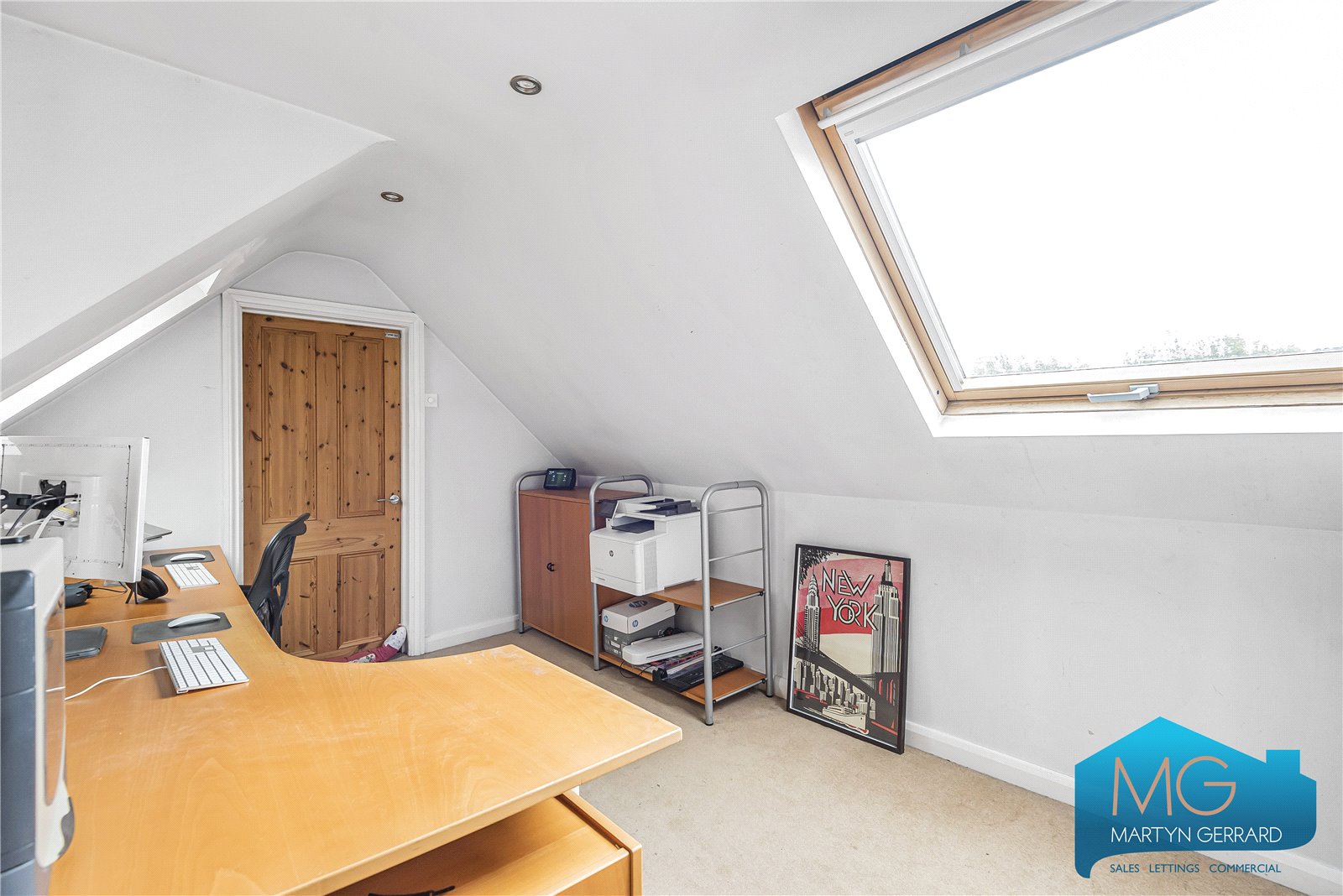 4 bedroom Maisonette for sale - Martyn Gerrard