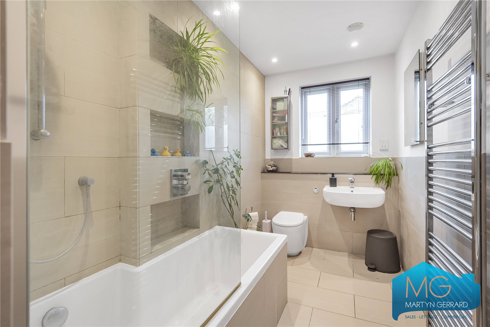 4 bedroom Maisonette for sale - Martyn Gerrard