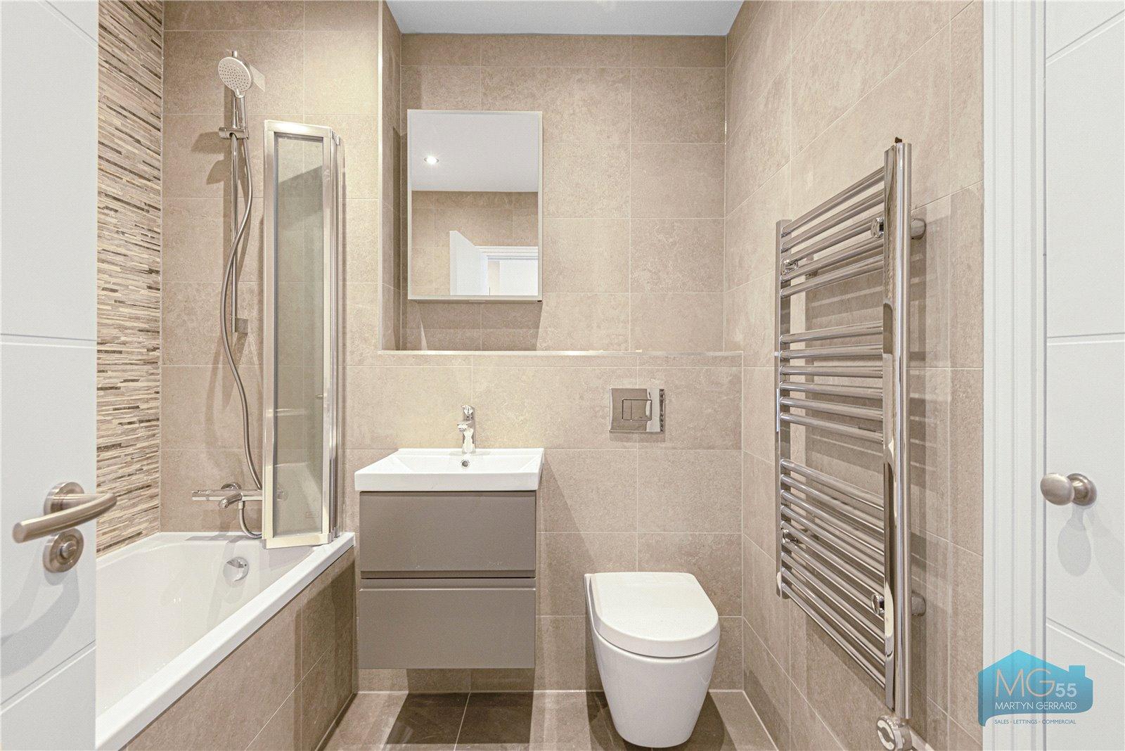 2 bedroom Apartment to rent - Martyn Gerrard