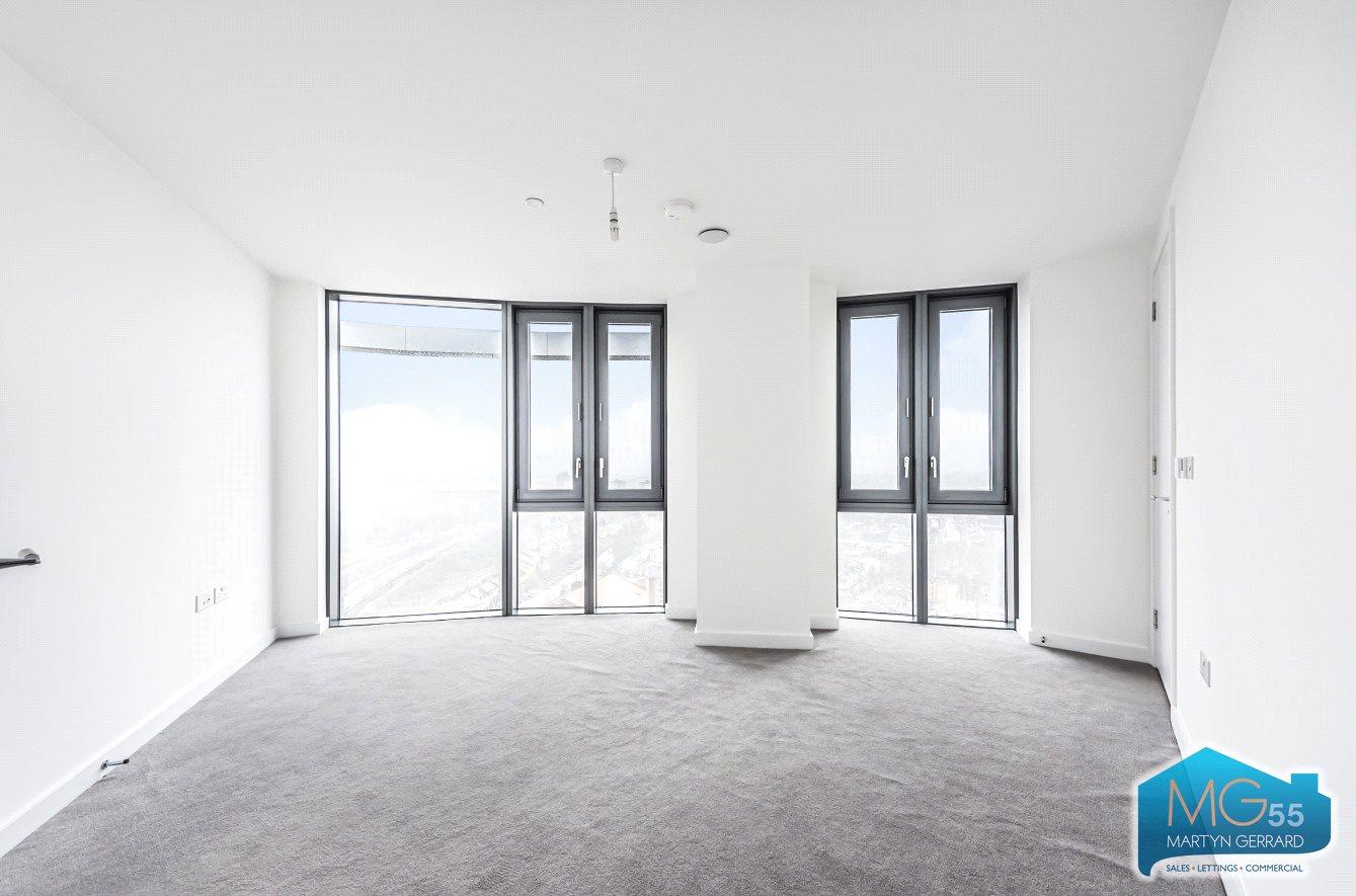 3 bedroom Apartment to rent - Martyn Gerrard