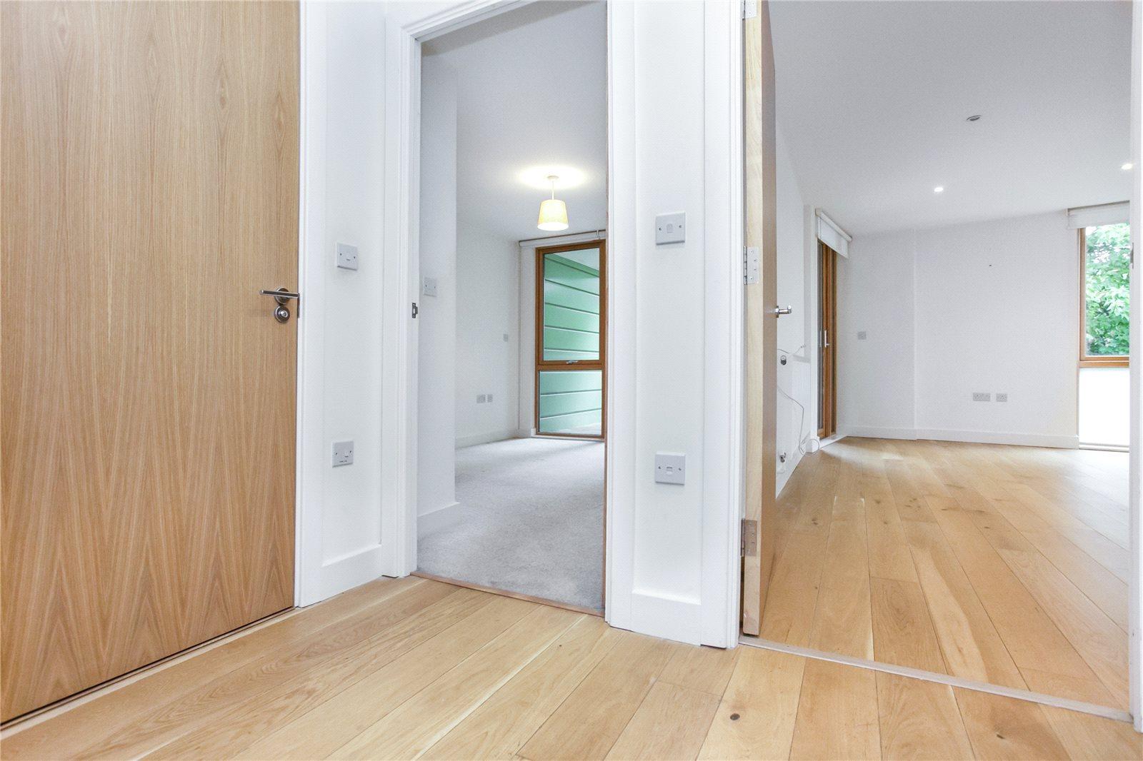 1 bedroom Apartment to rent - Martyn Gerrard