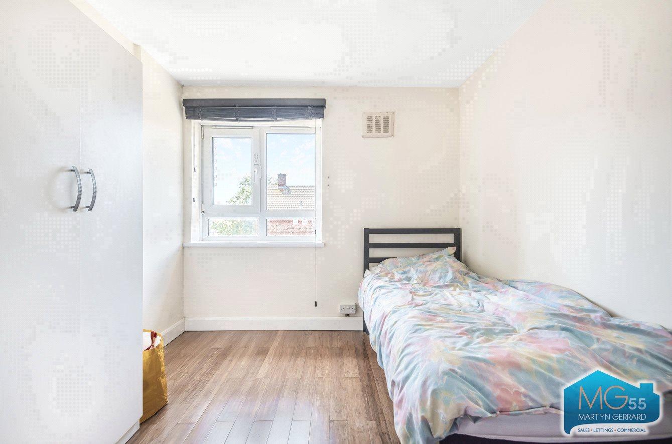 4 bedroom Apartment to rent - Martyn Gerrard