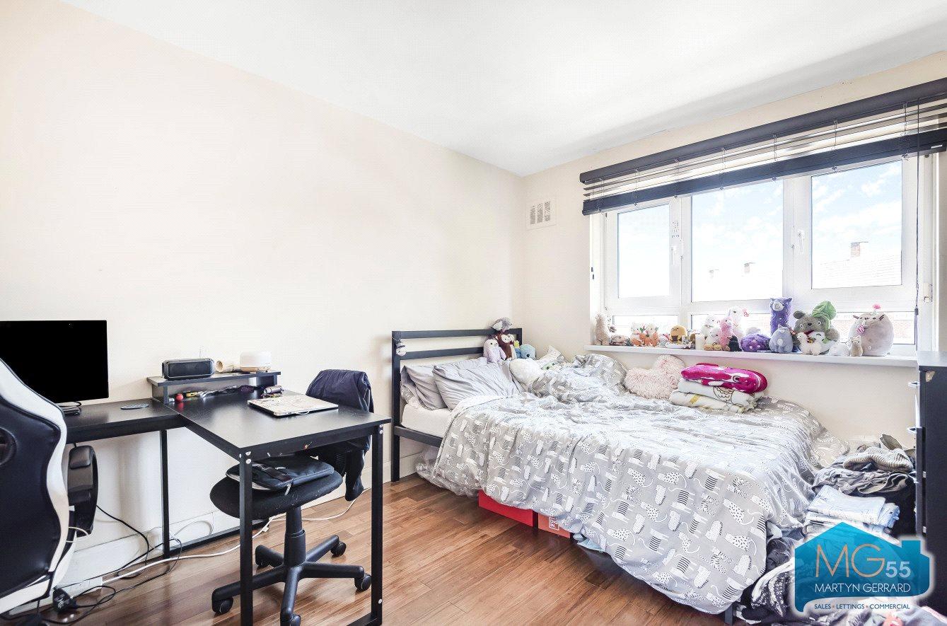 4 bedroom Apartment to rent - Martyn Gerrard