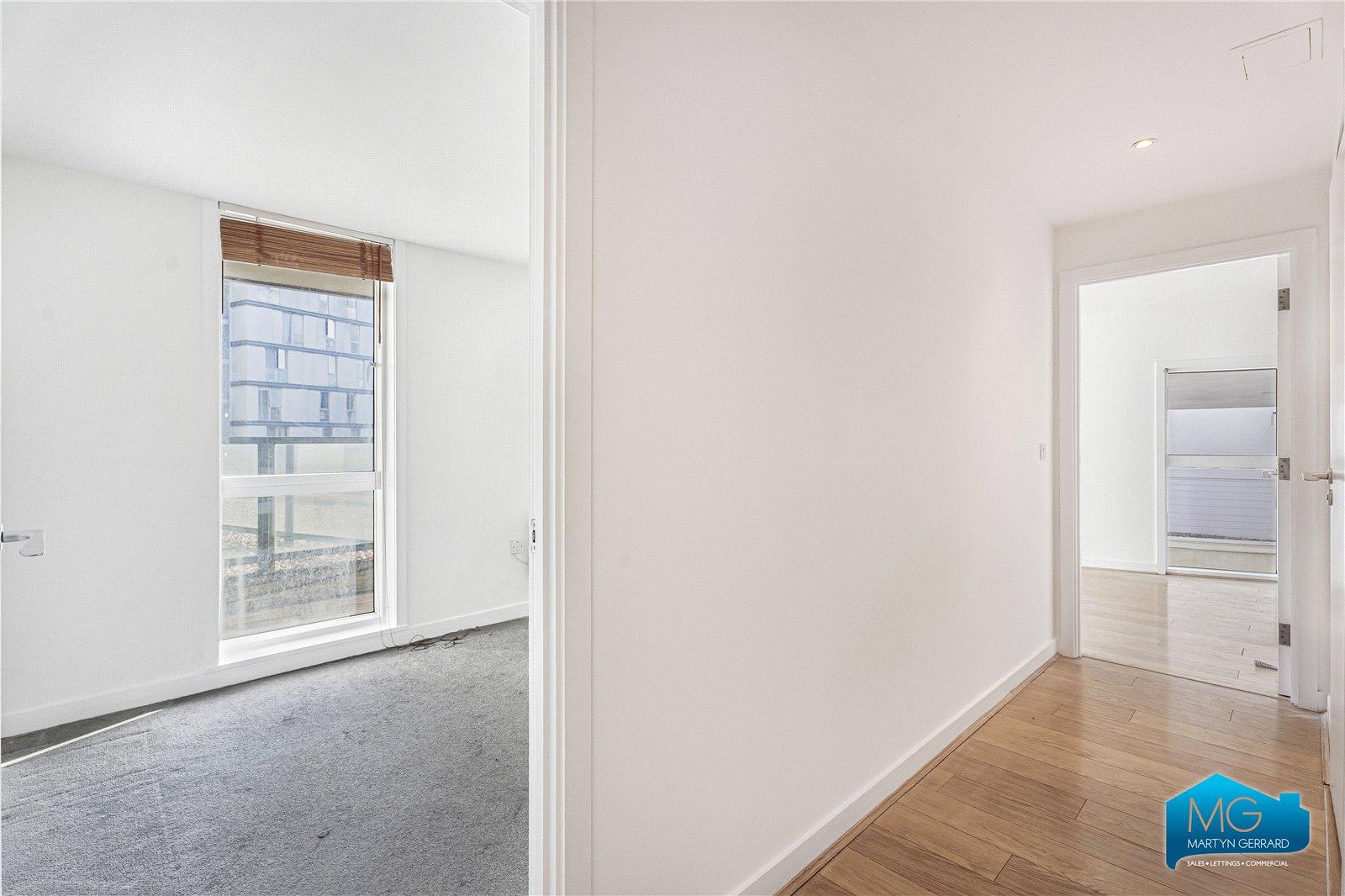 2 bedroom Apartment to rent - Martyn Gerrard