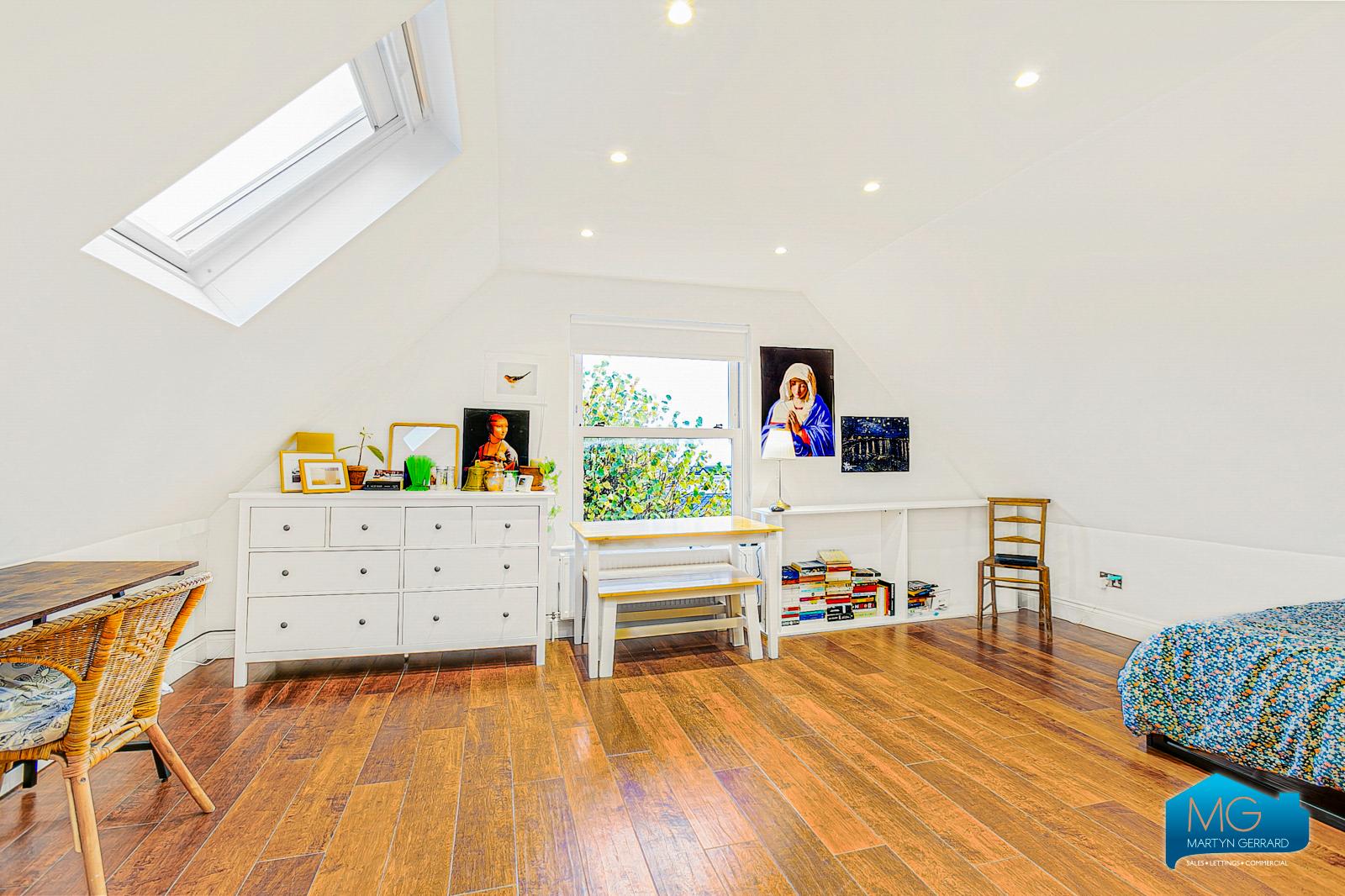 Apartment to rent - Martyn Gerrard
