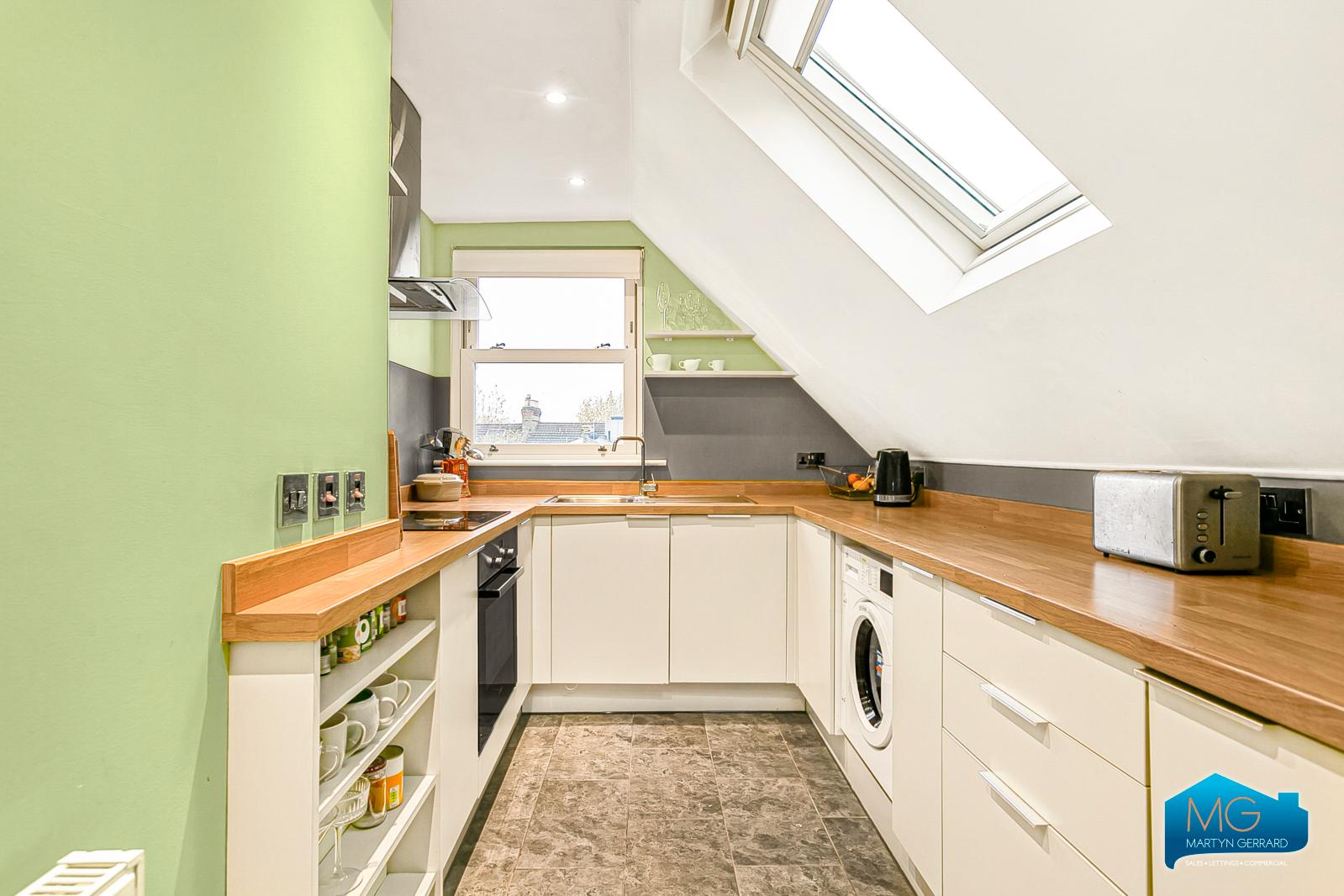 Apartment to rent - Martyn Gerrard