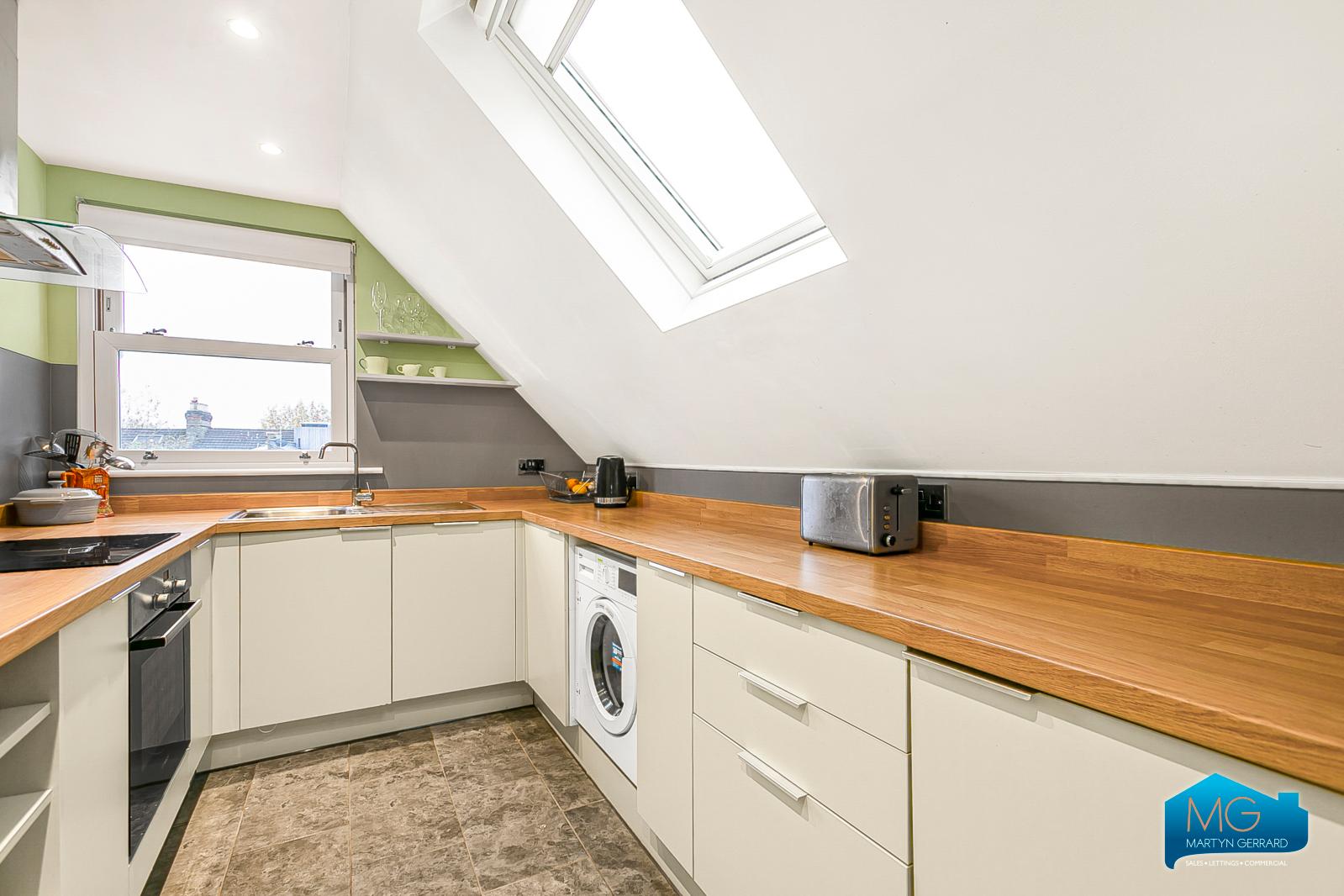 Apartment to rent - Martyn Gerrard