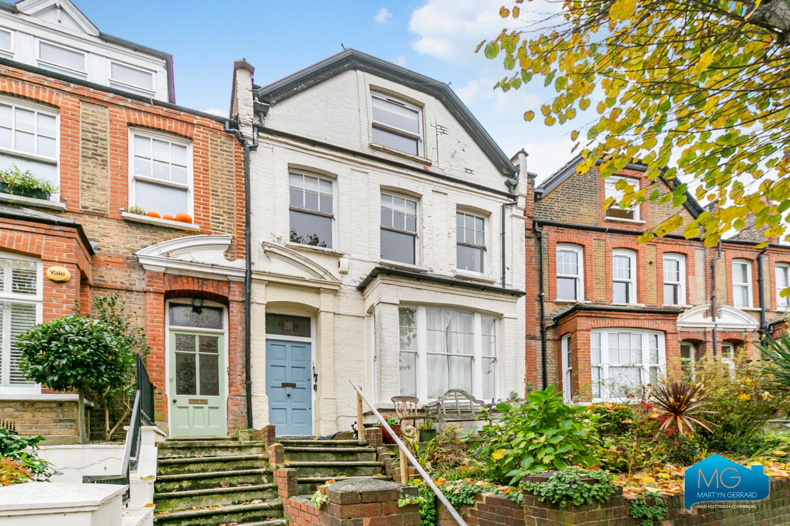 Apartment to rent - Martyn Gerrard