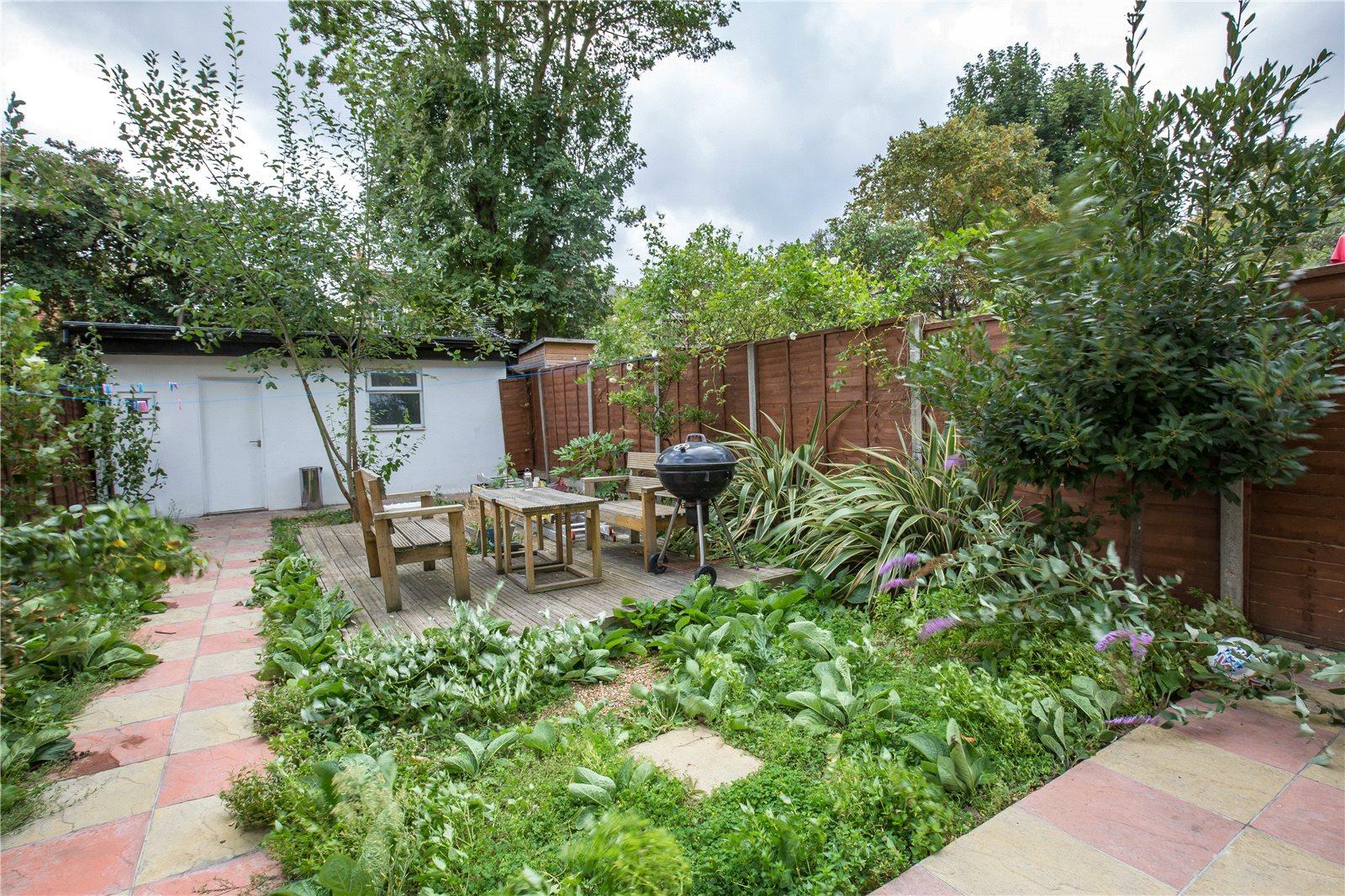 5 bedroom Terraced House to rent - Martyn Gerrard