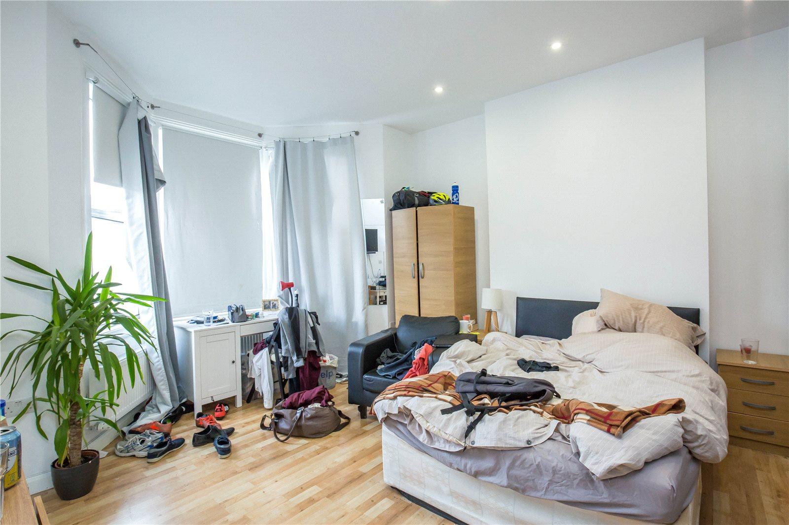 5 bedroom Terraced House to rent - Martyn Gerrard