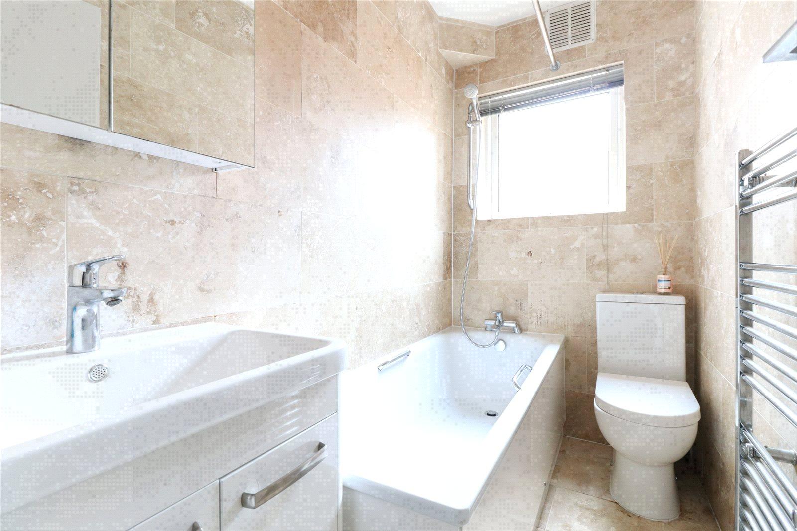 1 bedroom Apartment to rent - Martyn Gerrard