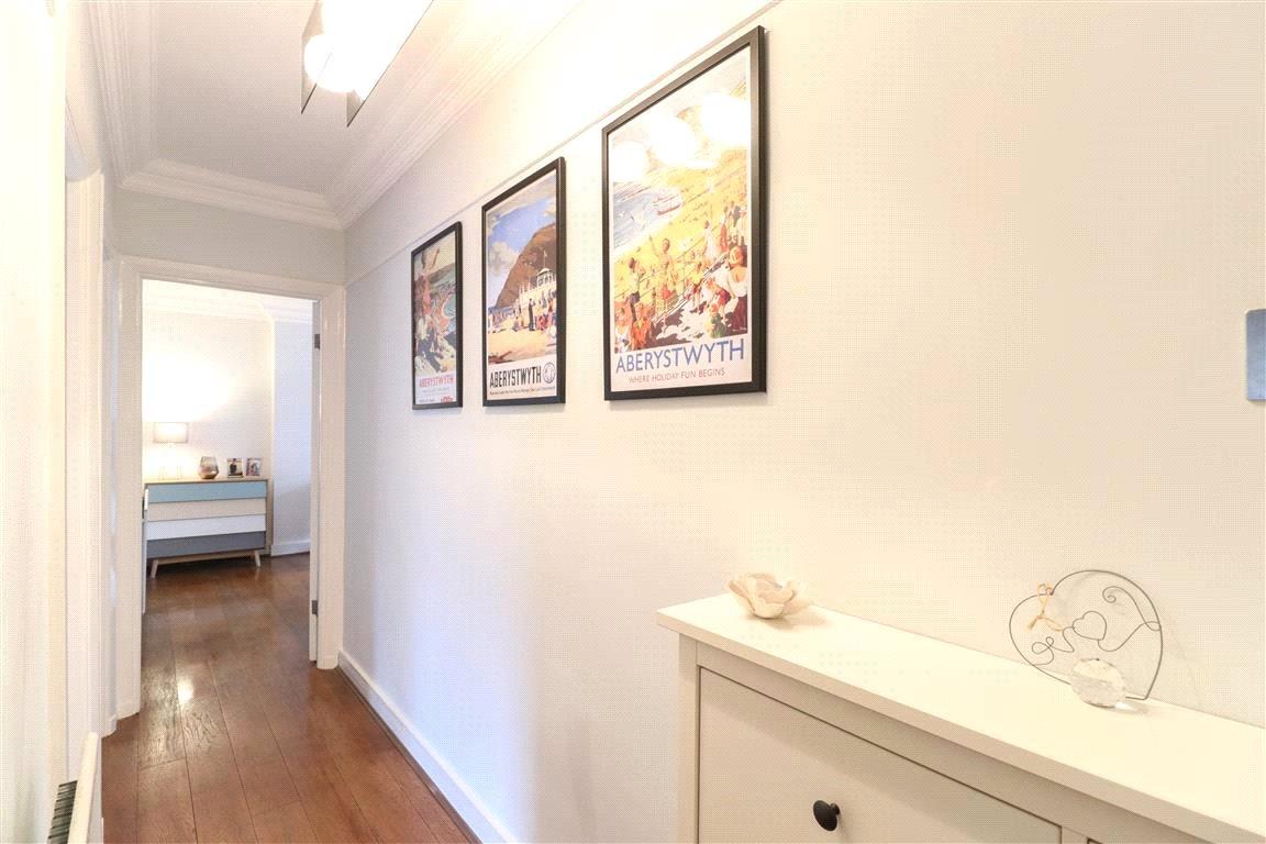 1 bedroom Apartment to rent - Martyn Gerrard