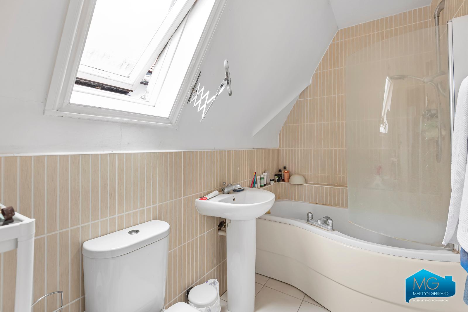 1 bedroom Apartment to rent - Martyn Gerrard