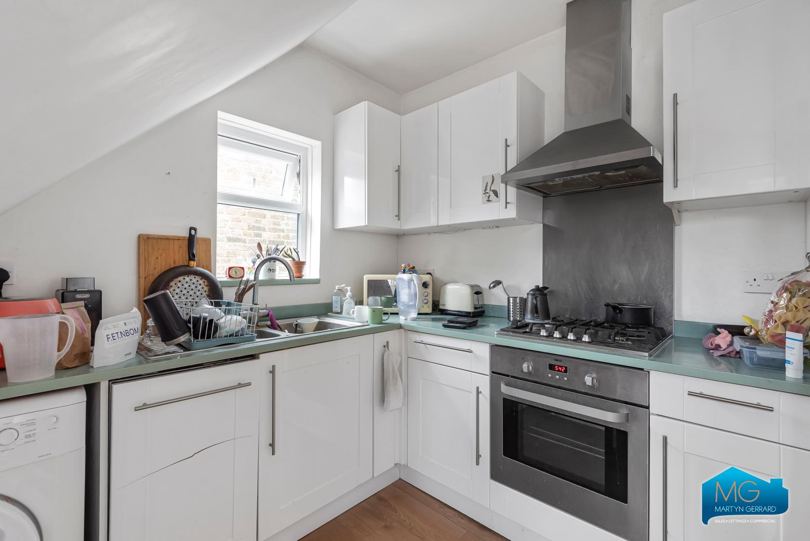 1 bedroom Apartment to rent - Martyn Gerrard