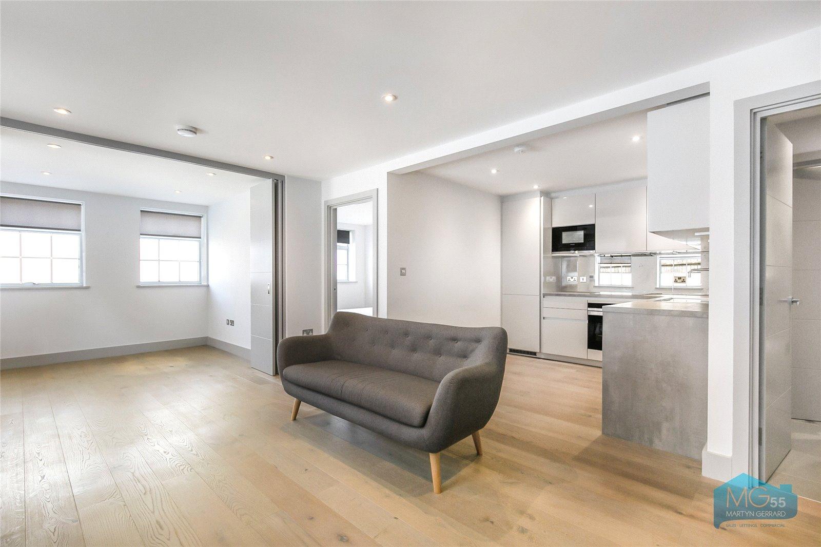 2 bedroom Ground Floor Flat to rent - Martyn Gerrard