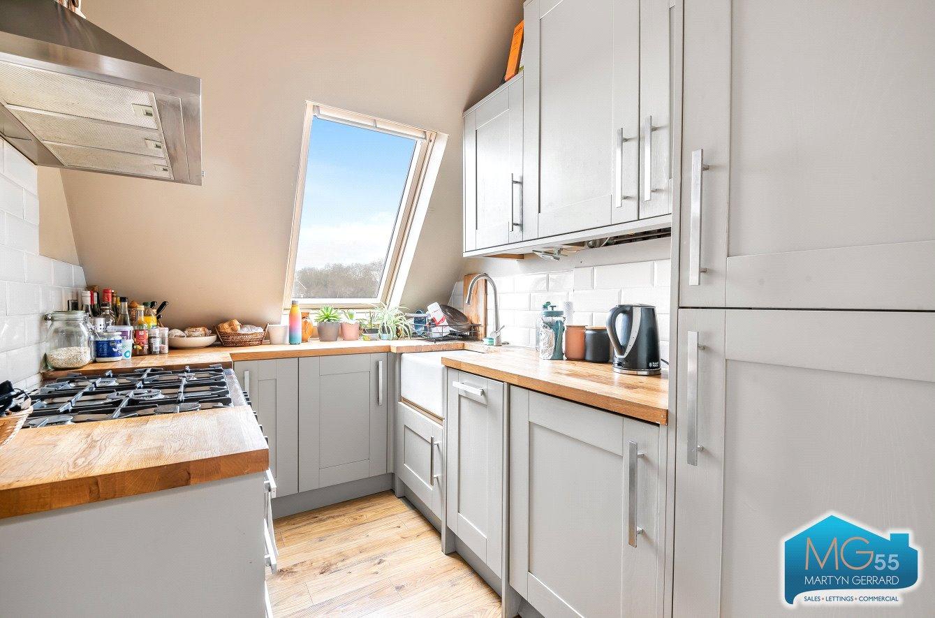 1 bedroom Apartment to rent - Martyn Gerrard