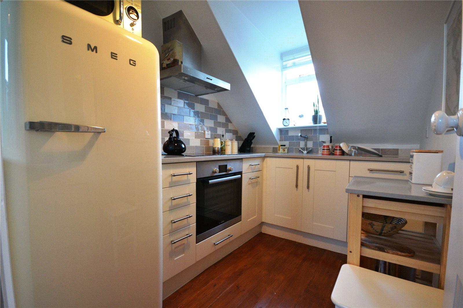 1 bedroom End of Terrace House to rent - Martyn Gerrard