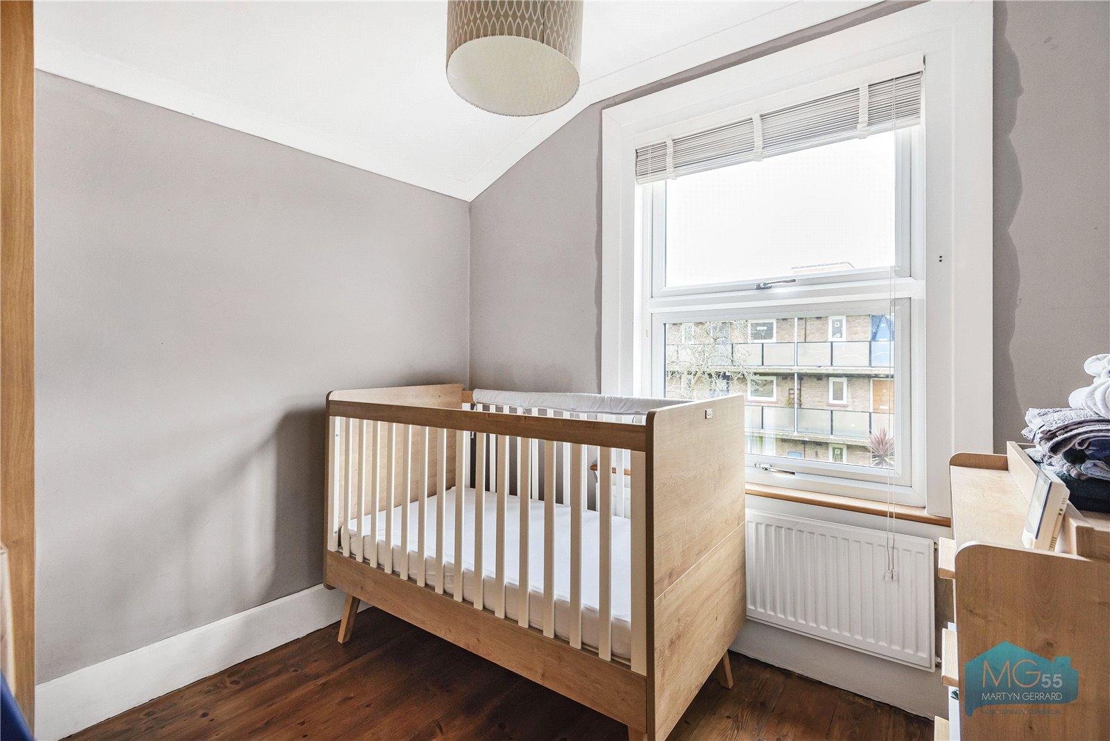 3 bedroom Terraced House to rent - Martyn Gerrard