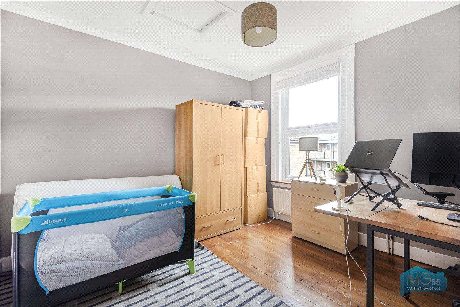 3 bedroom Terraced House to rent - Martyn Gerrard