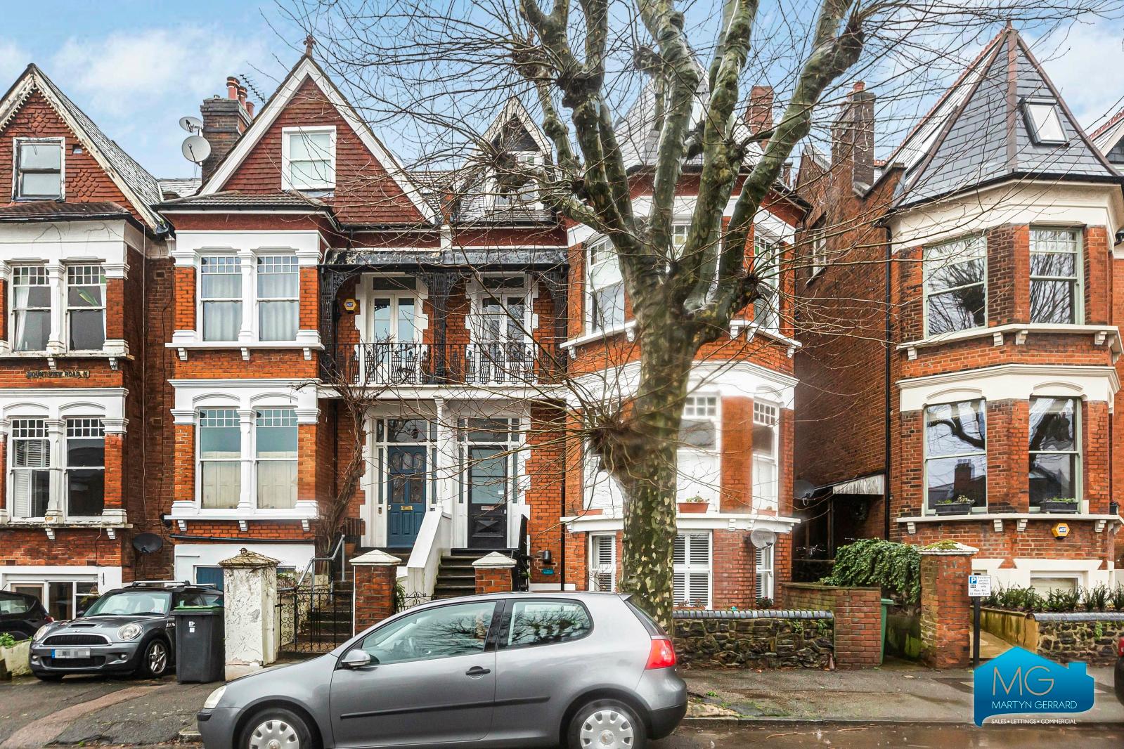 2 bedroom Terraced House to rent - Martyn Gerrard
