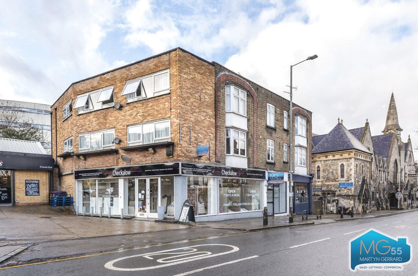 2 bedroom Apartment to rent - Martyn Gerrard