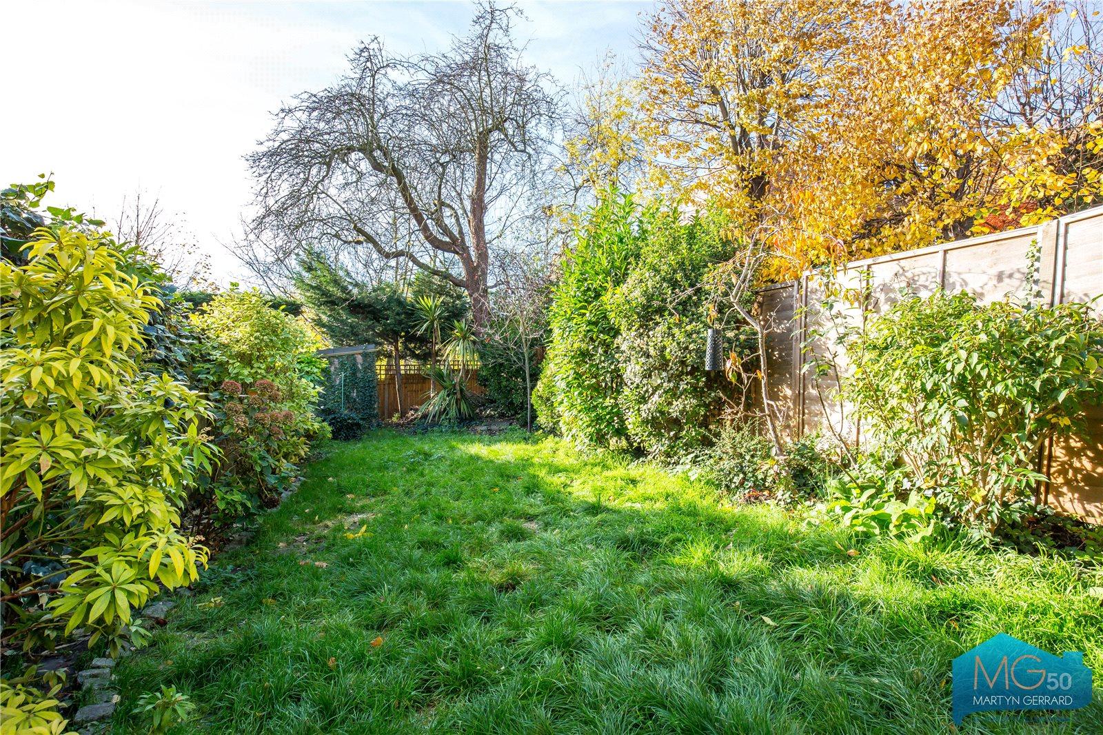 2 bedroom Terraced House to rent - Martyn Gerrard