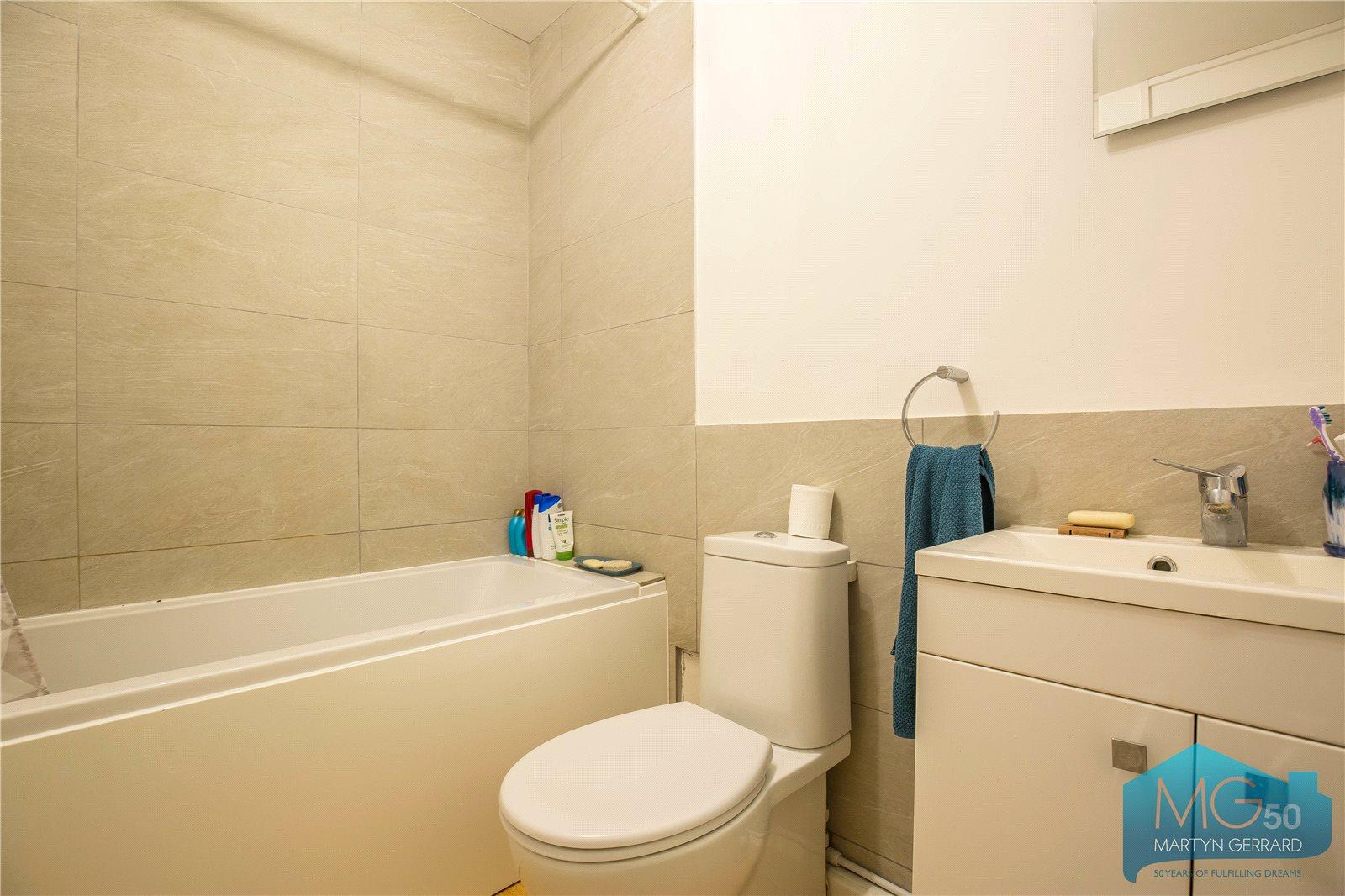 1 bedroom Apartment to rent - Martyn Gerrard