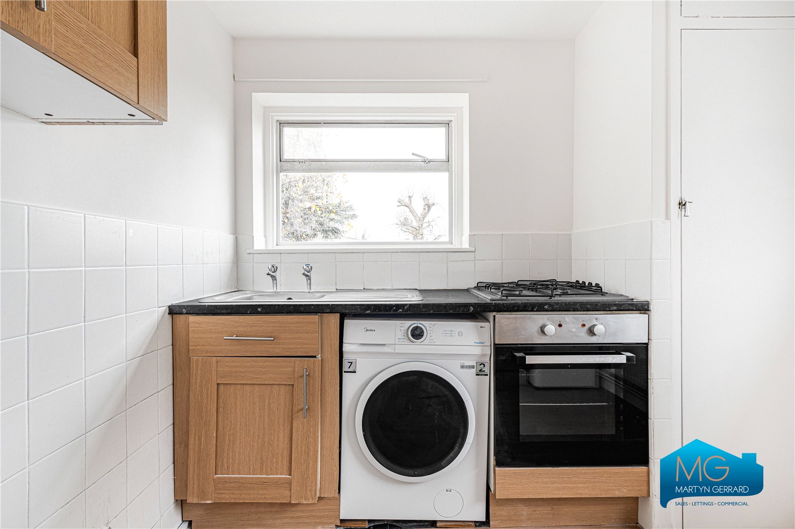 1 bedroom Apartment to rent - Martyn Gerrard