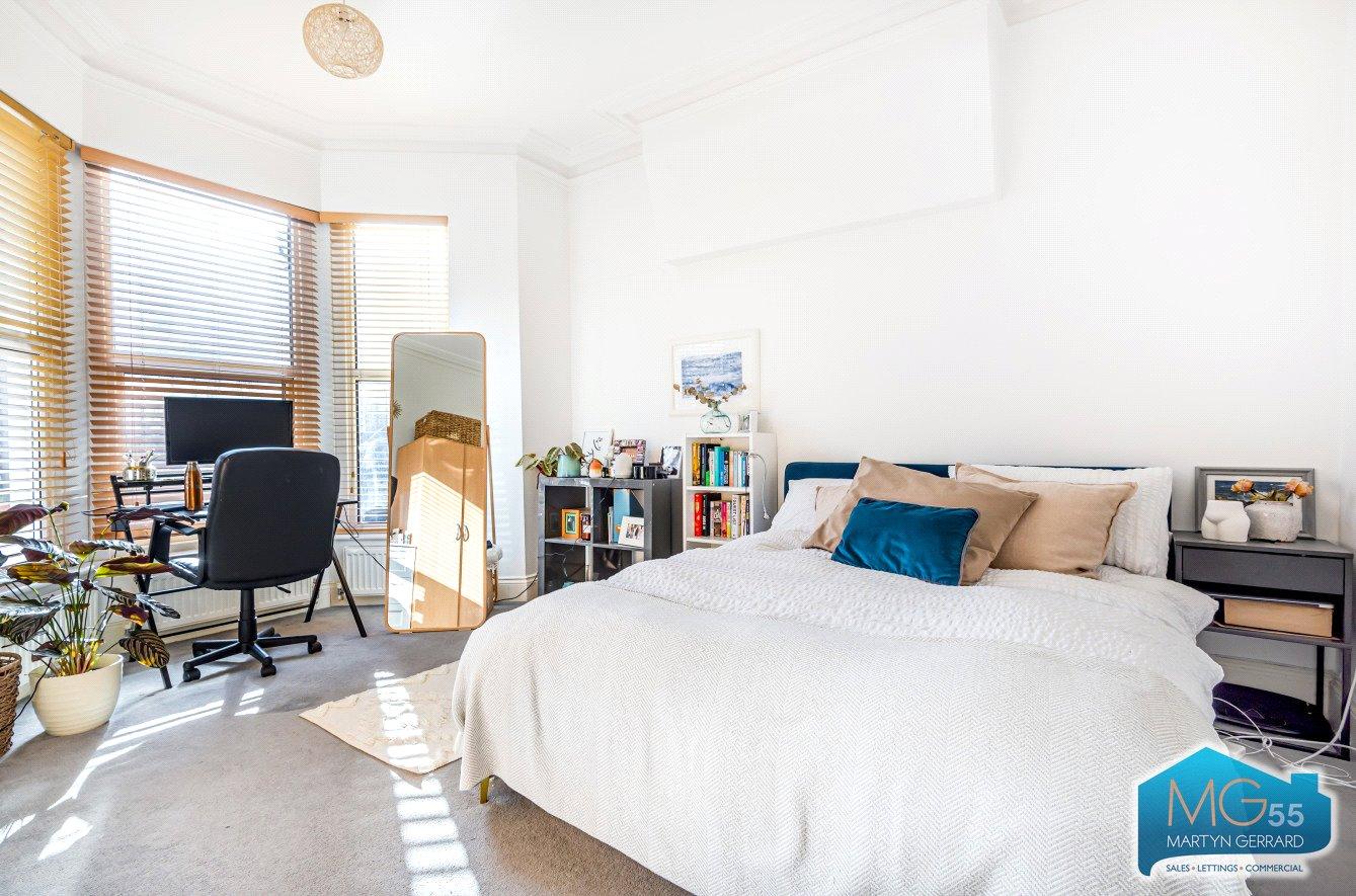5 bedroom Terraced House to rent - Martyn Gerrard