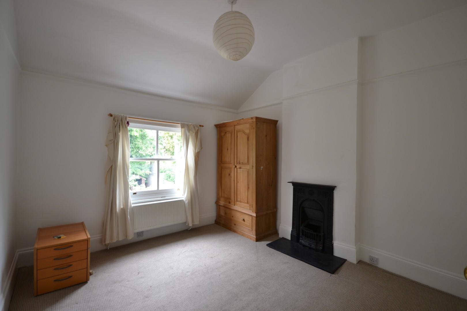 3 bedroom Apartment to rent - Martyn Gerrard